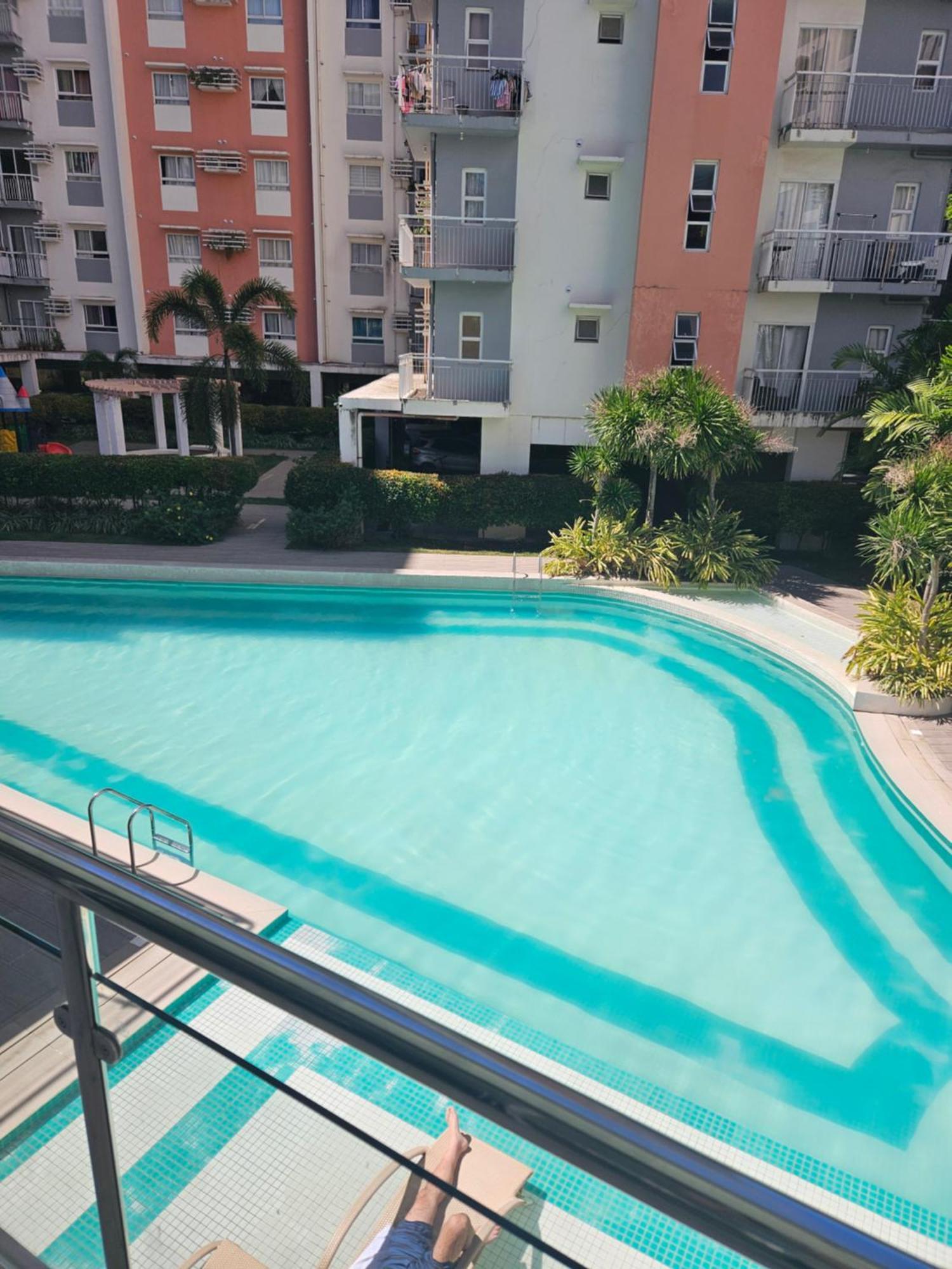 2-bedroom Boutique - Newly Renovated! Apartment