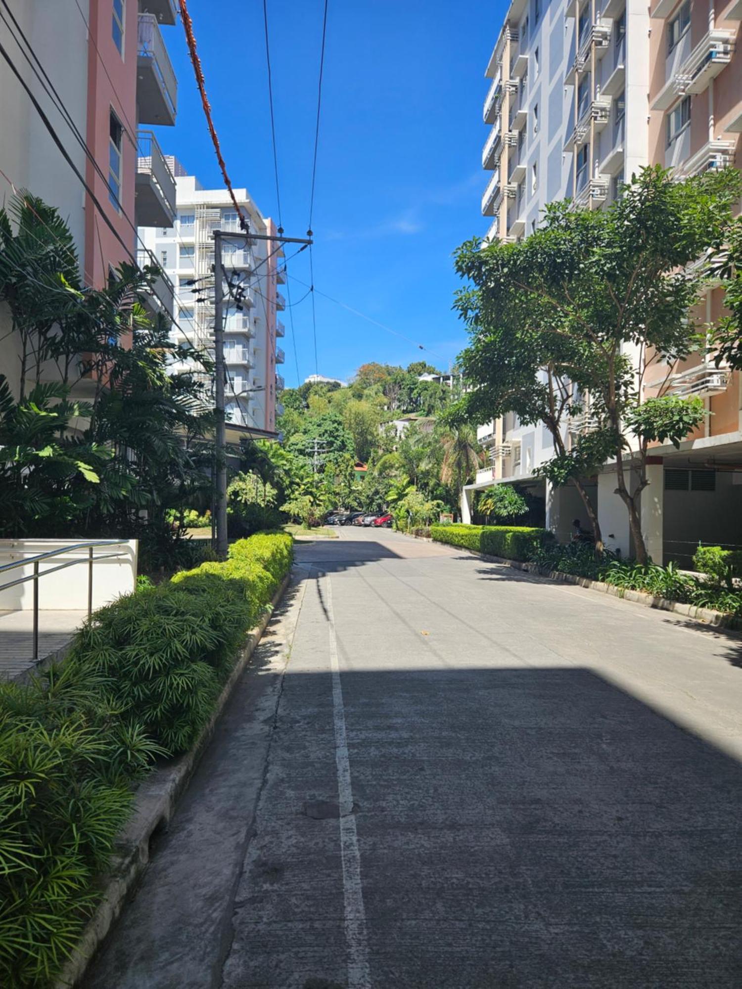 2-bedroom Boutique - Newly Renovated! * Cebu