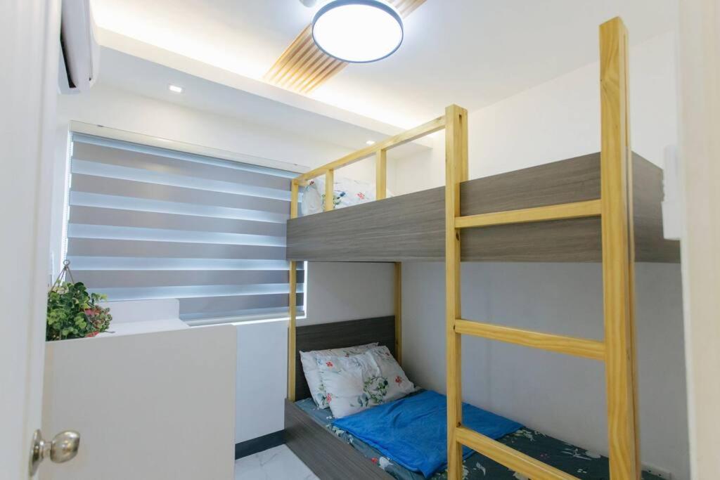 A2j Luxury 2br Near Il Corso & Sm Seaside Apartment