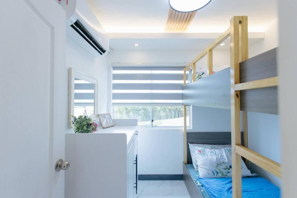 A2j Luxury 2br Near Il Corso & Sm Seaside Apartment Cebu