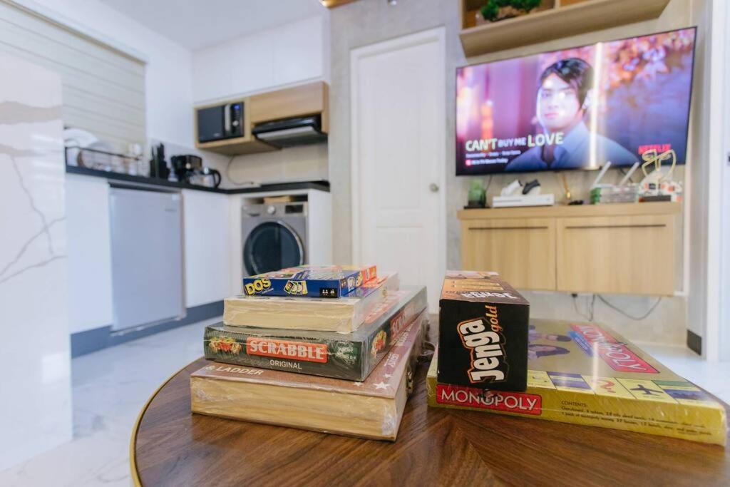 A2j Luxury 2br Near Il Corso & Sm Seaside *