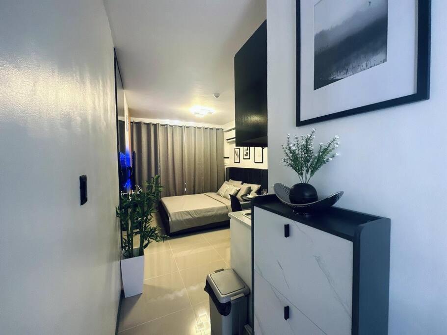 Apartment Affordable Modern W/ Pool