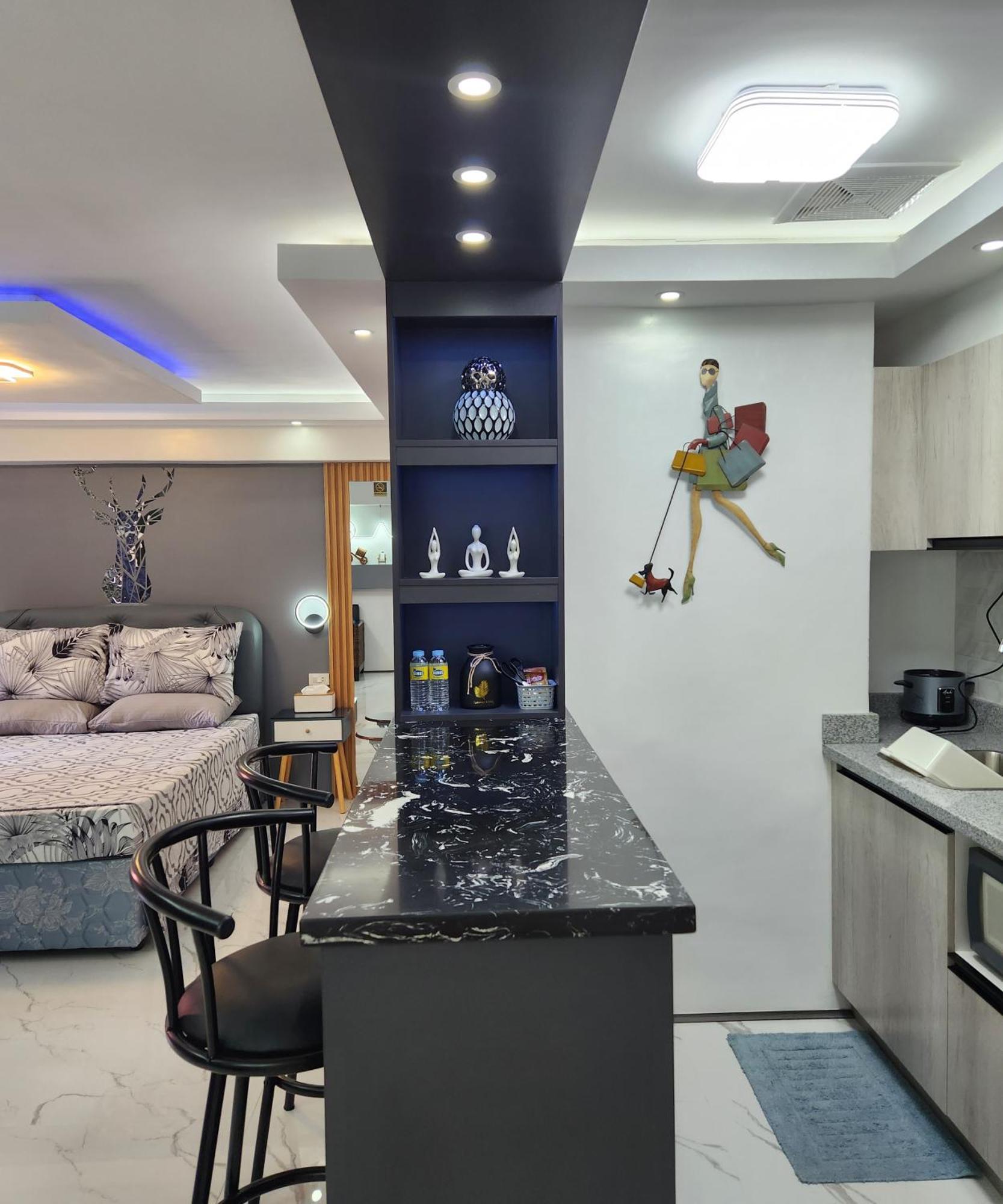 Apartment Azur B207 Near Airport, Netflix, Stylish, Cozy With Swimming Pool *