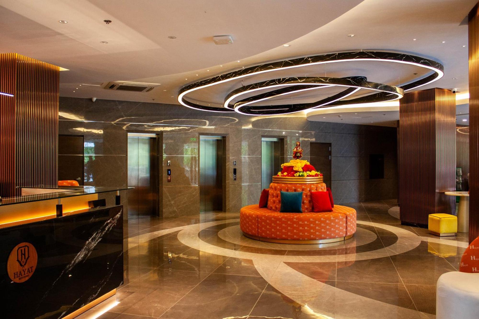 Hotel Hayat Sky Towers Cebu