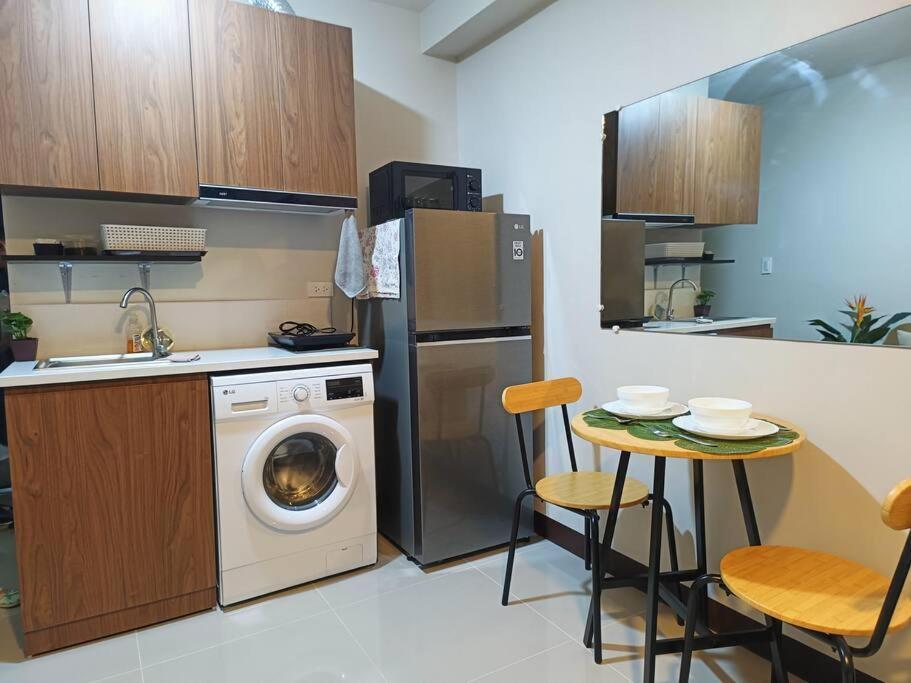 Happyhomes The Persimmon Studio-mabolo *