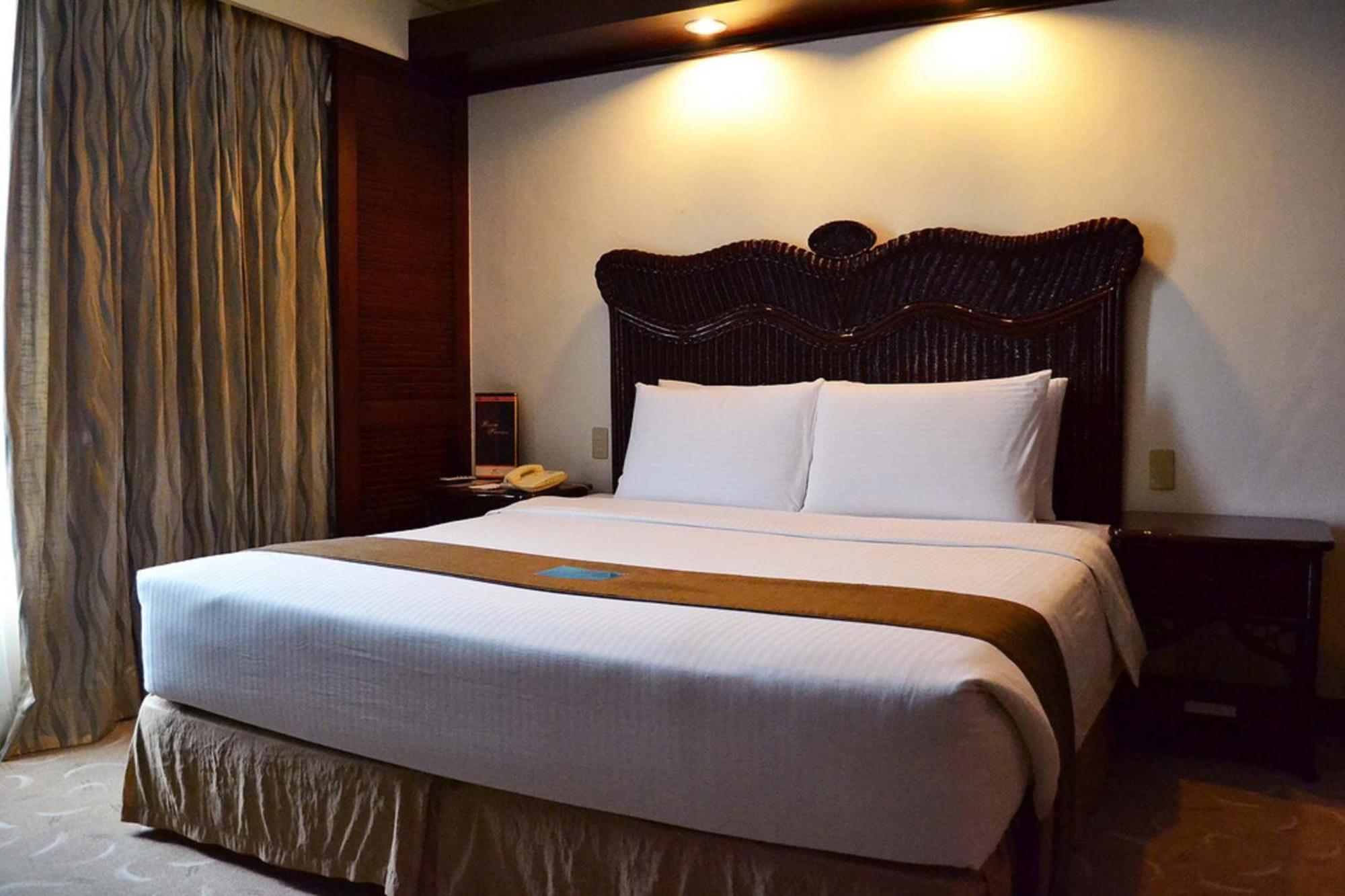 Waterfront Airport And Casino Hotel Lapu-Lapu City