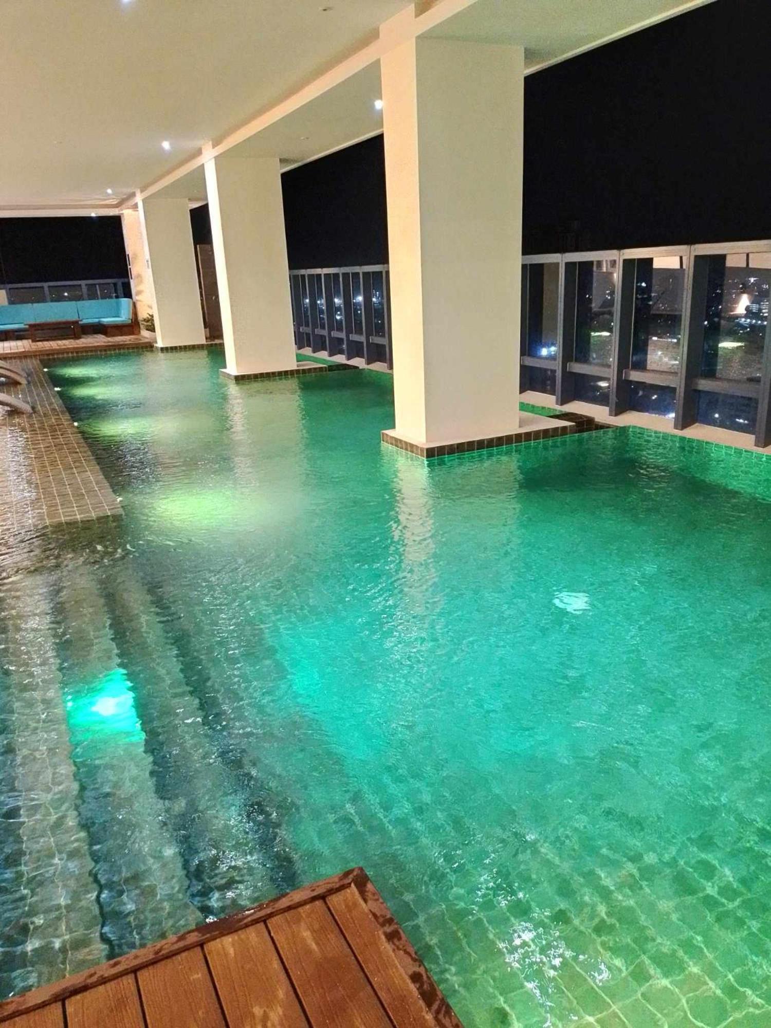 38 Park Avenue Condominium, It Park Cebu