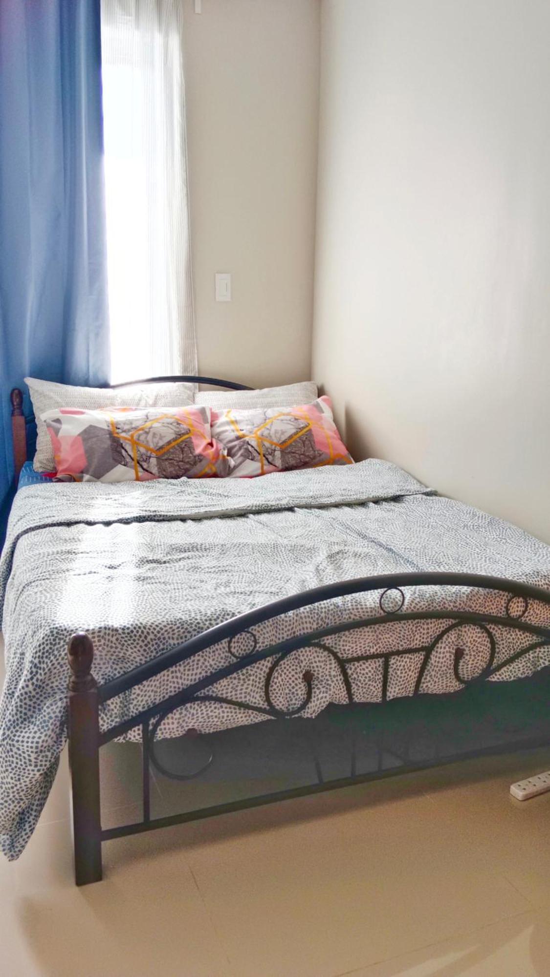 Private Unit With Balcony Near The Beaches Lapu-Lapu City