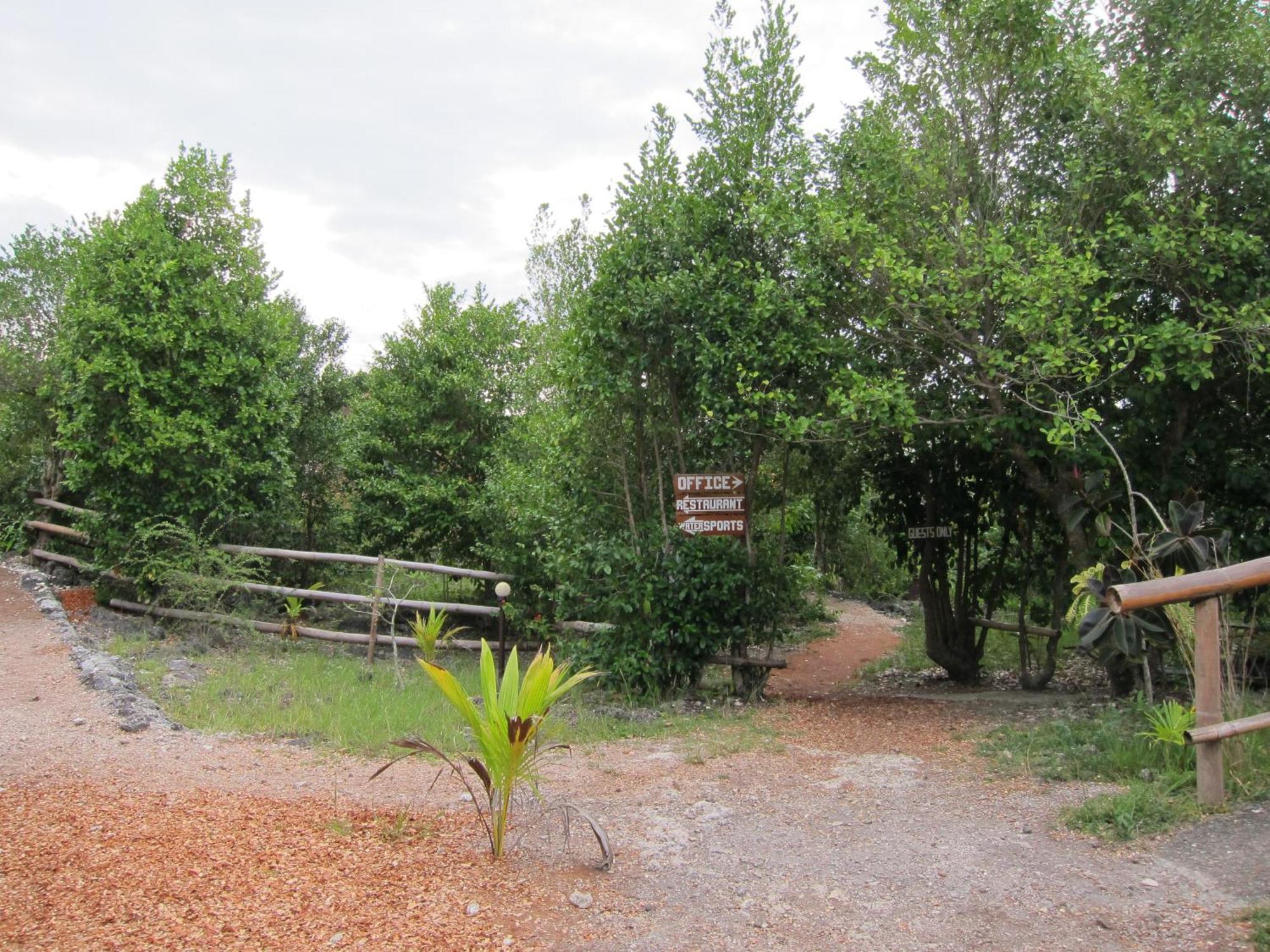 Hostel Eskapo Moalboal