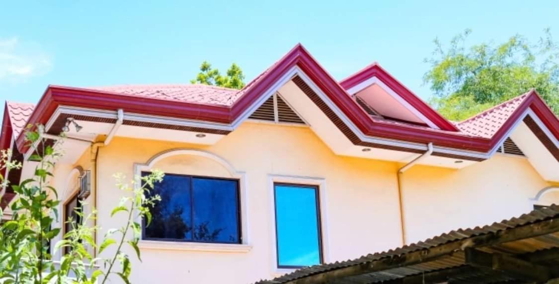 Bahay bakasyunan Spacious House In Talamban, Cebu