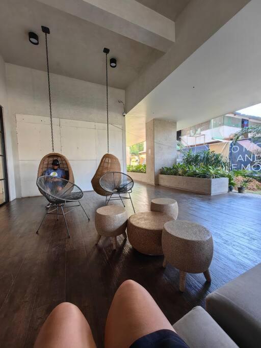 Unit With Balcony At The Median * Cebu