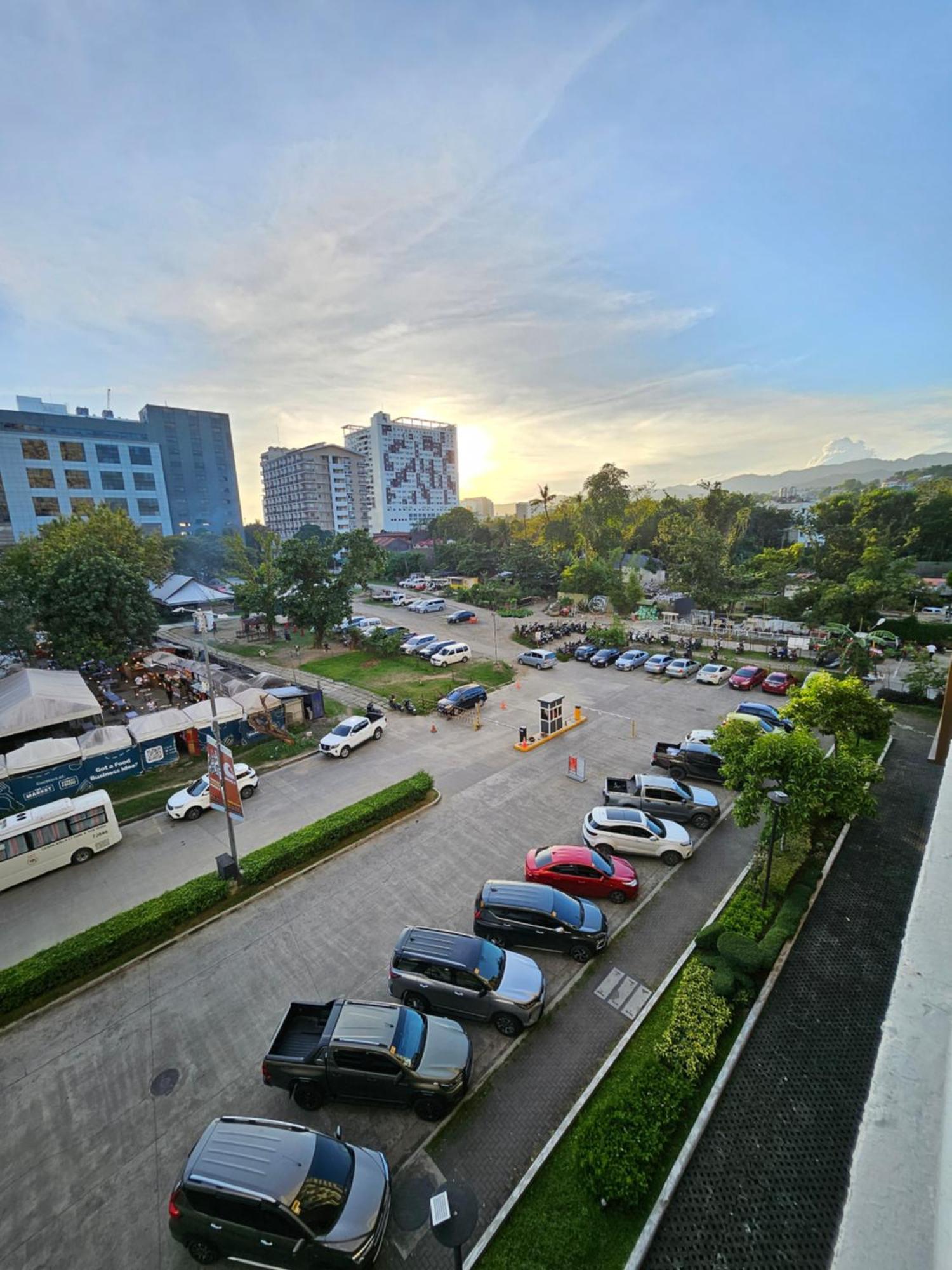 1br At Avida Tower It Park
