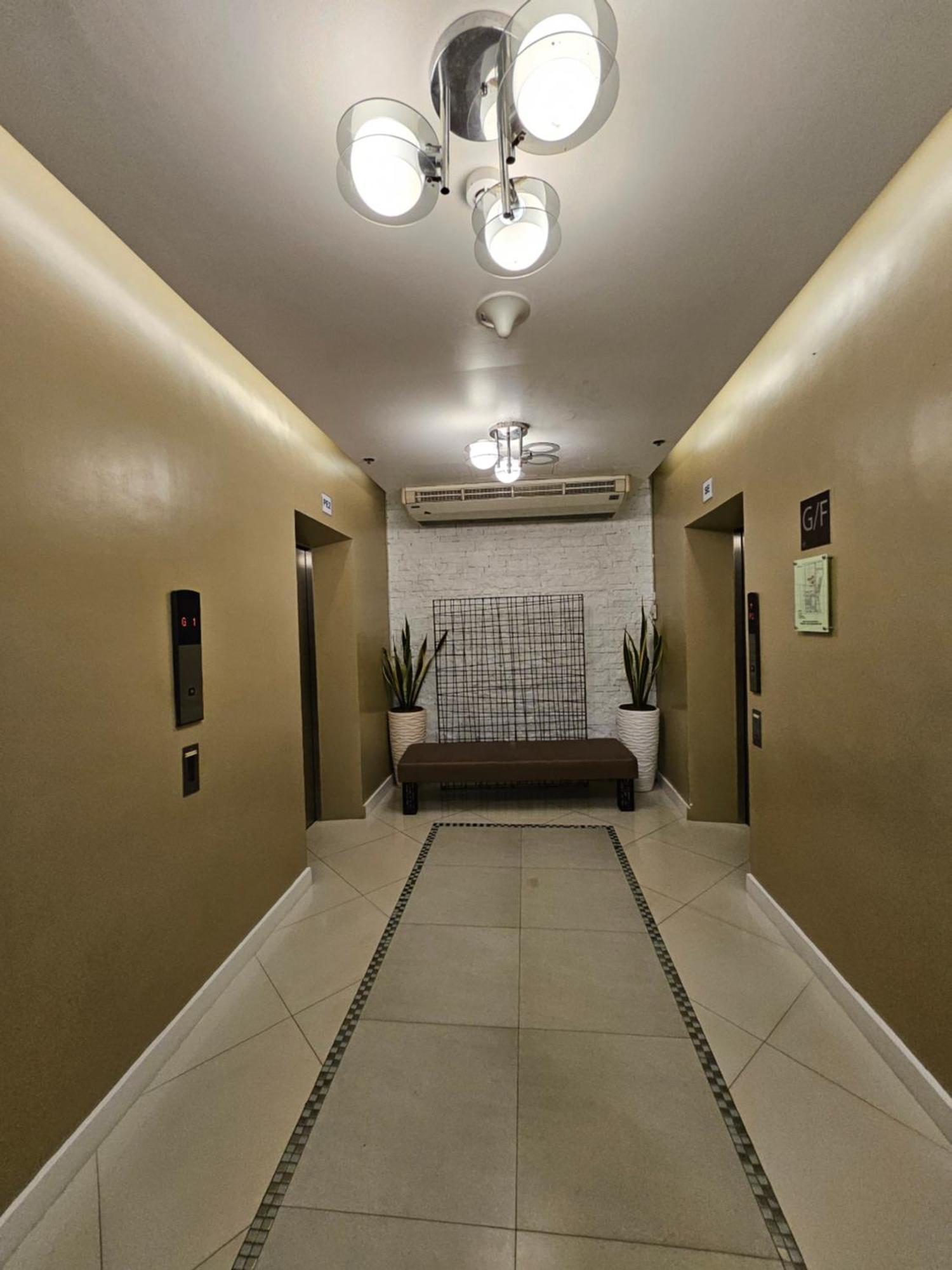 1br At Avida Tower It Park Apartment Cebu