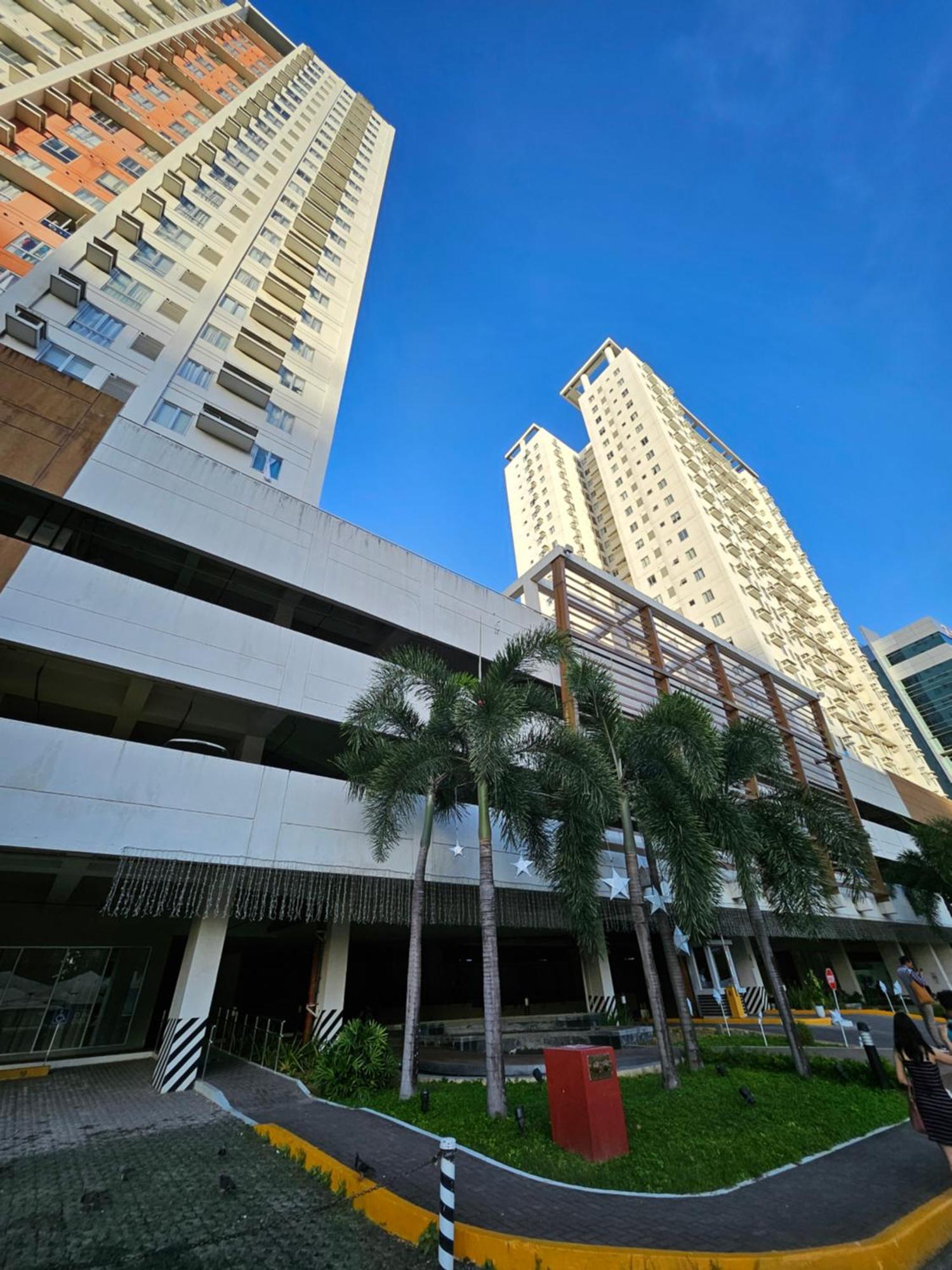 1br At Avida Tower It Park Apartment