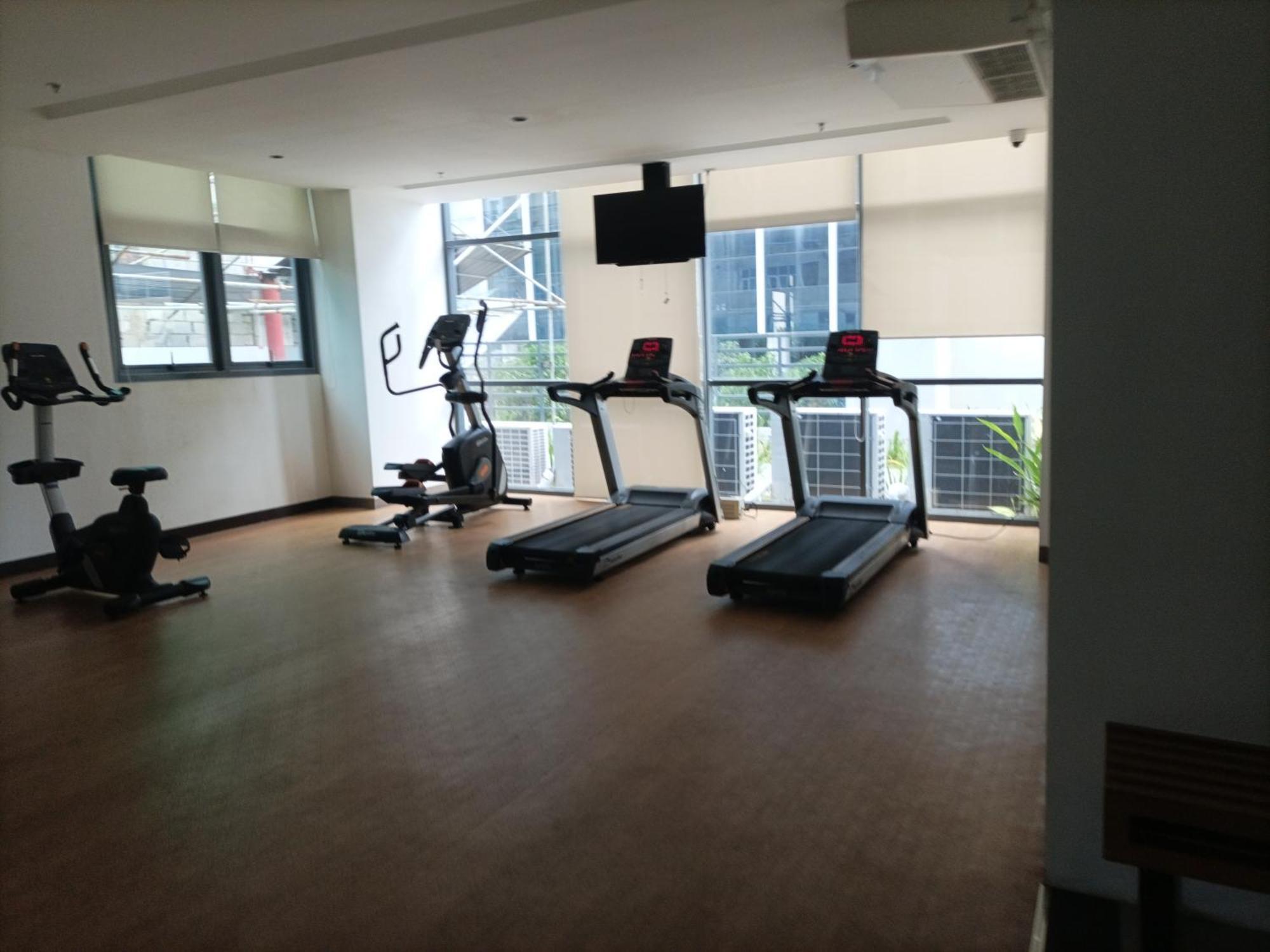 One Manchester Place * Lapu-Lapu City
