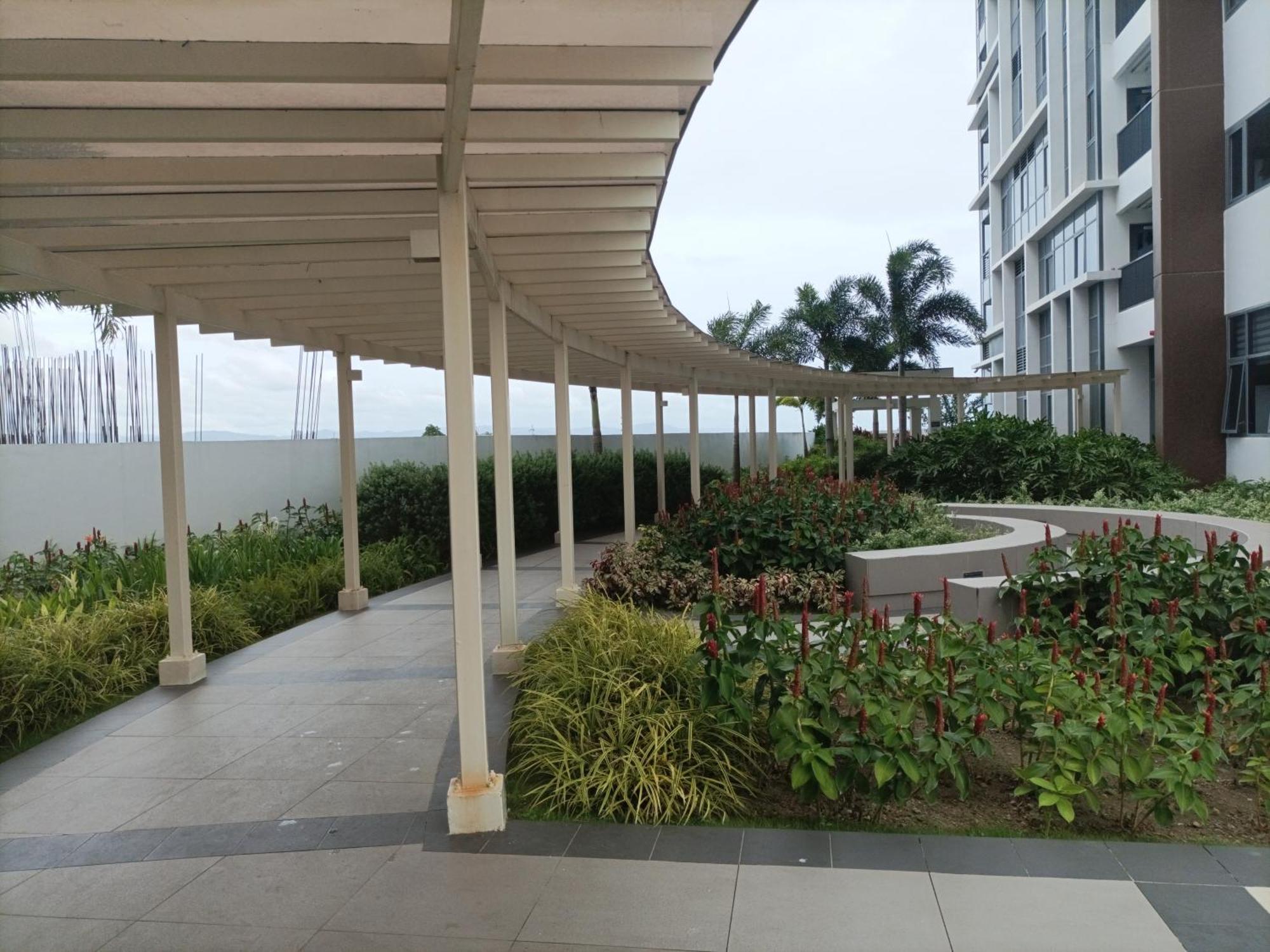 One Manchester Place Lapu-Lapu City
