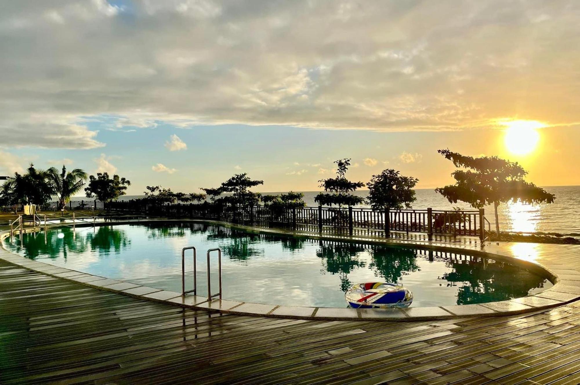 Resort W Golf