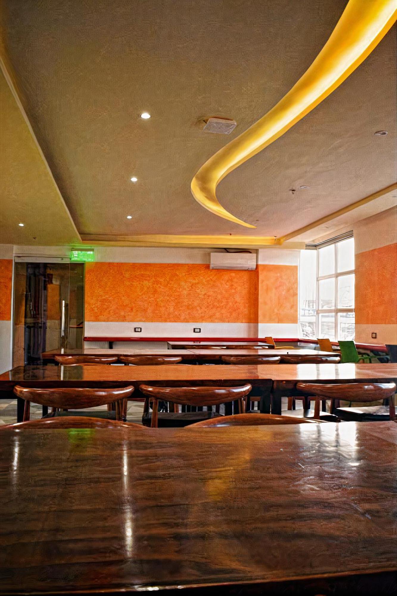 Cebu Dulcinea And Suites-mactan Airport Hotel Lapu-Lapu City