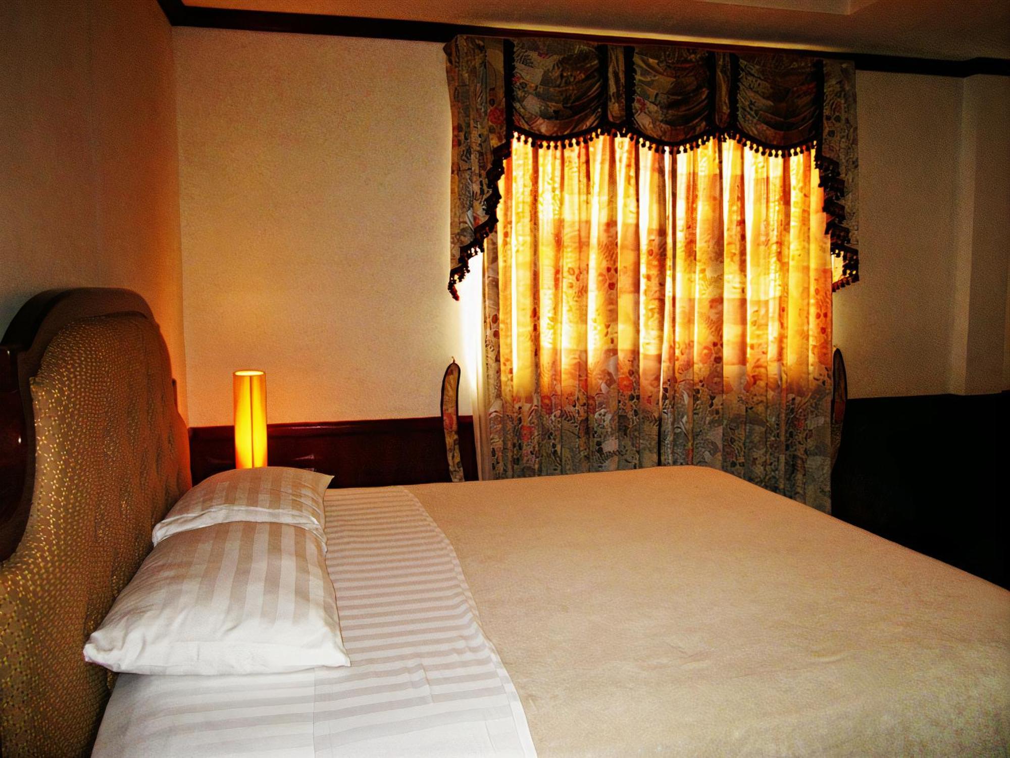 Hotel Cebu Dulcinea And Suites-mactan Airport