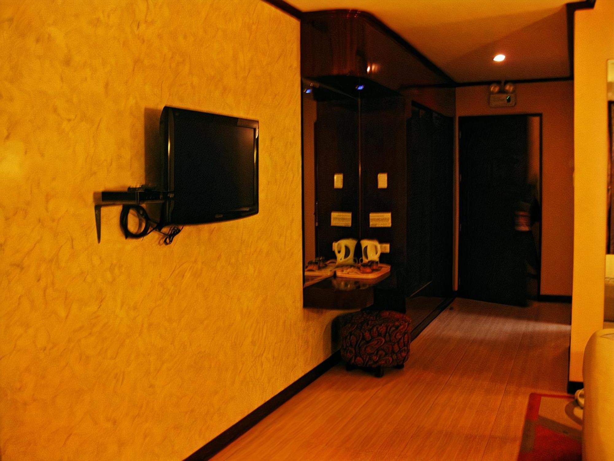 Cebu Dulcinea And Suites-mactan Airport 3* Lapu-Lapu City