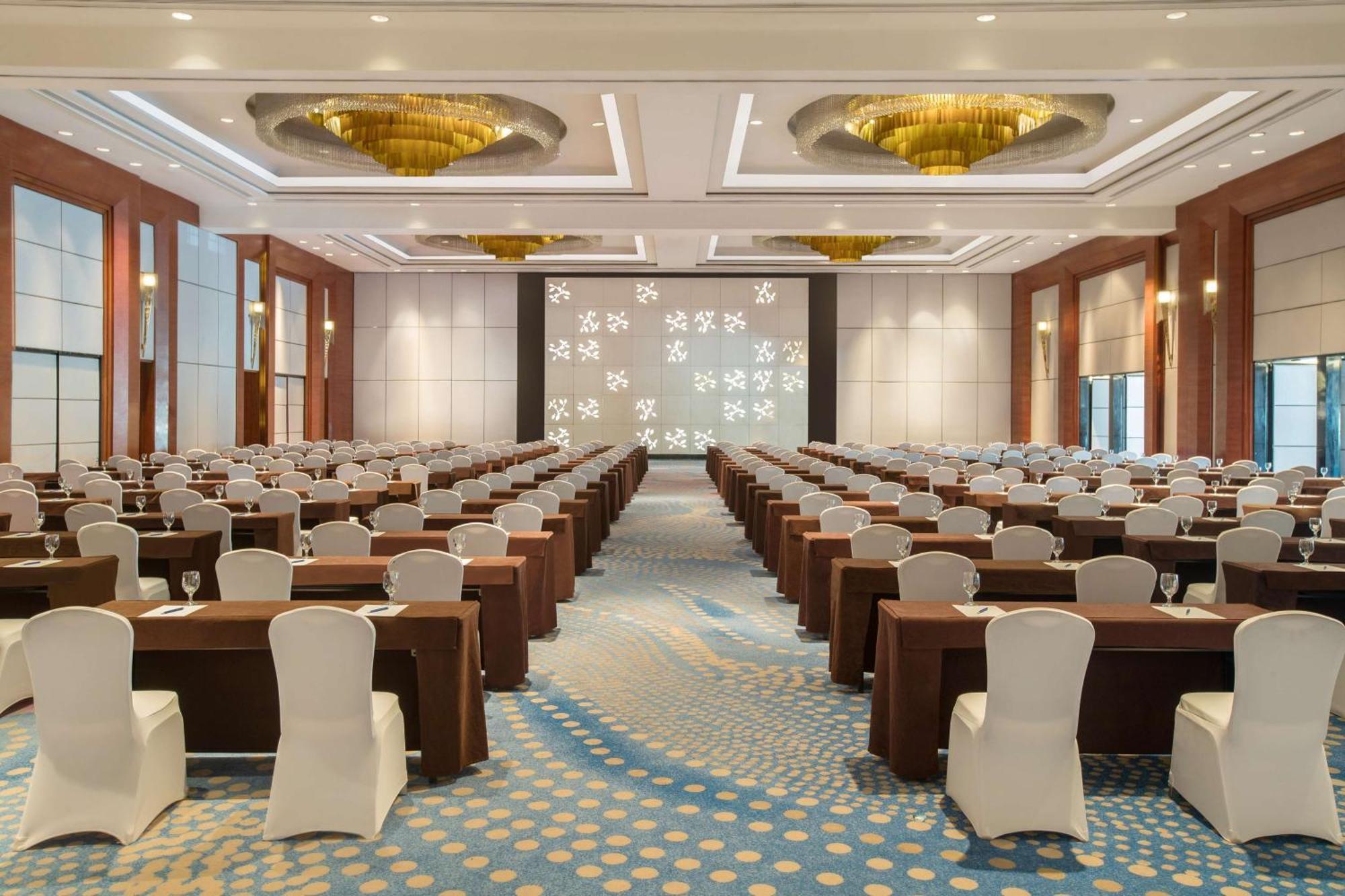 Radisson Blu 5* Cebu