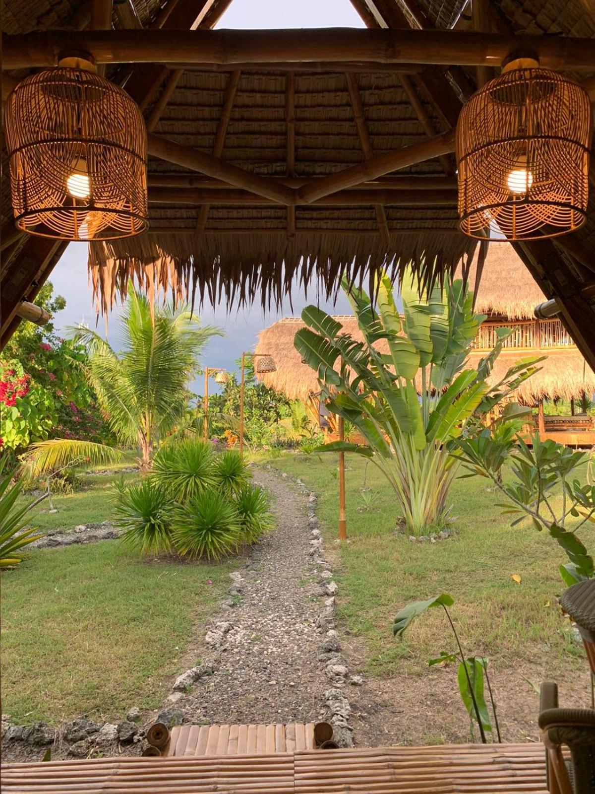 Tongo Hill