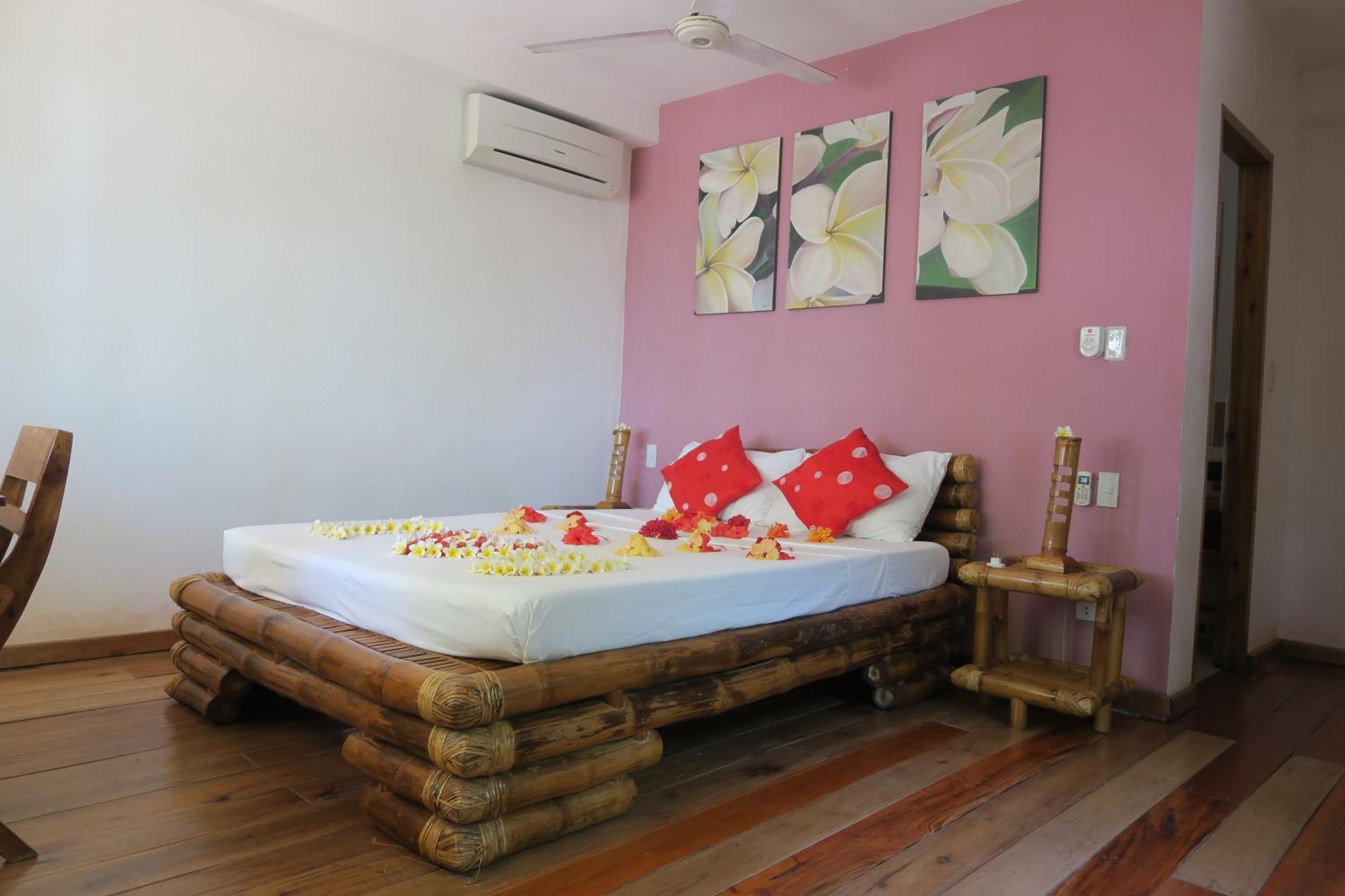 Resort Tepanee Logon