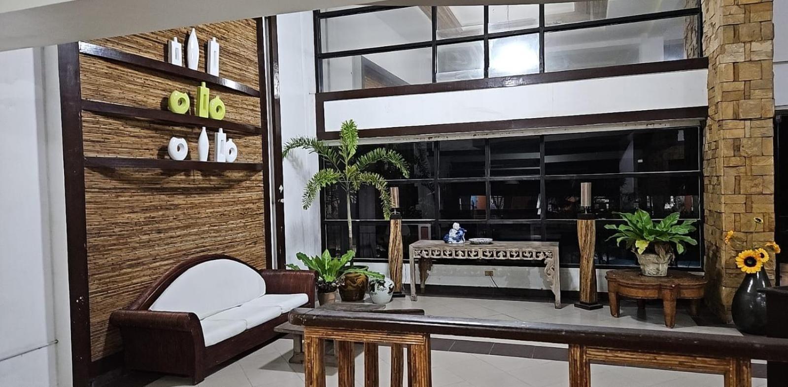 Apartment Tlt Condotl-near Airport At Kiener Hills Lapu-Lapu City