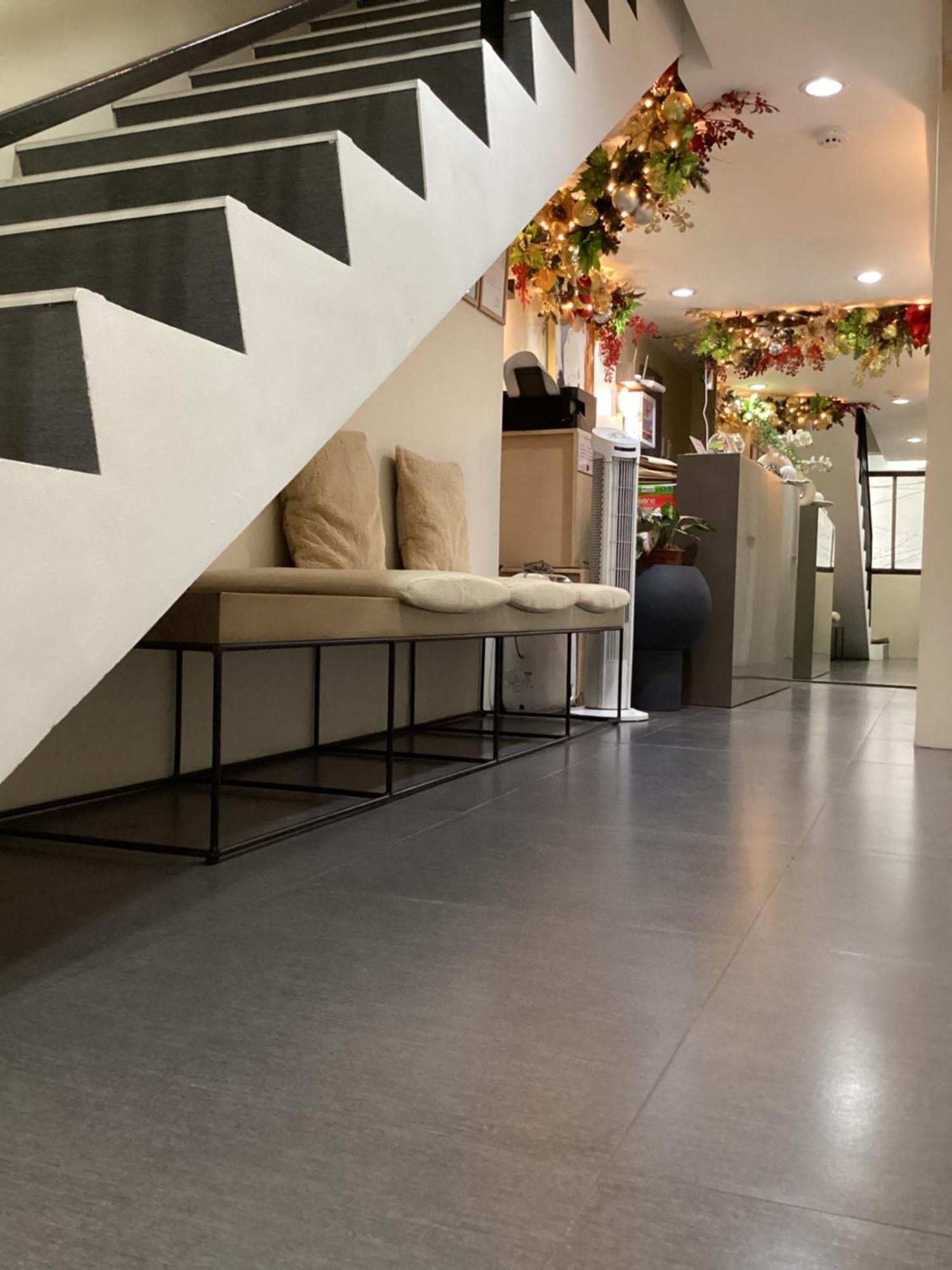 D' Residences Albergue