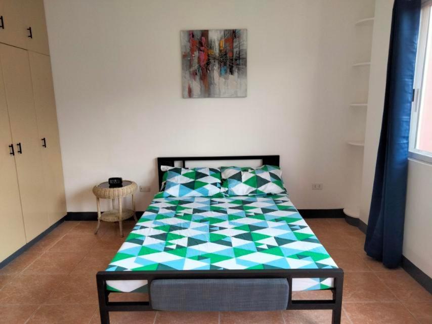 Vacation Town House Near Mactan Cebu Airport Bahay bakasyunan Lapu-Lapu City