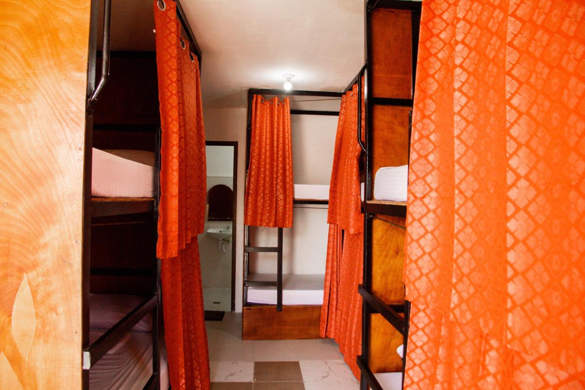 Moana House Hostel