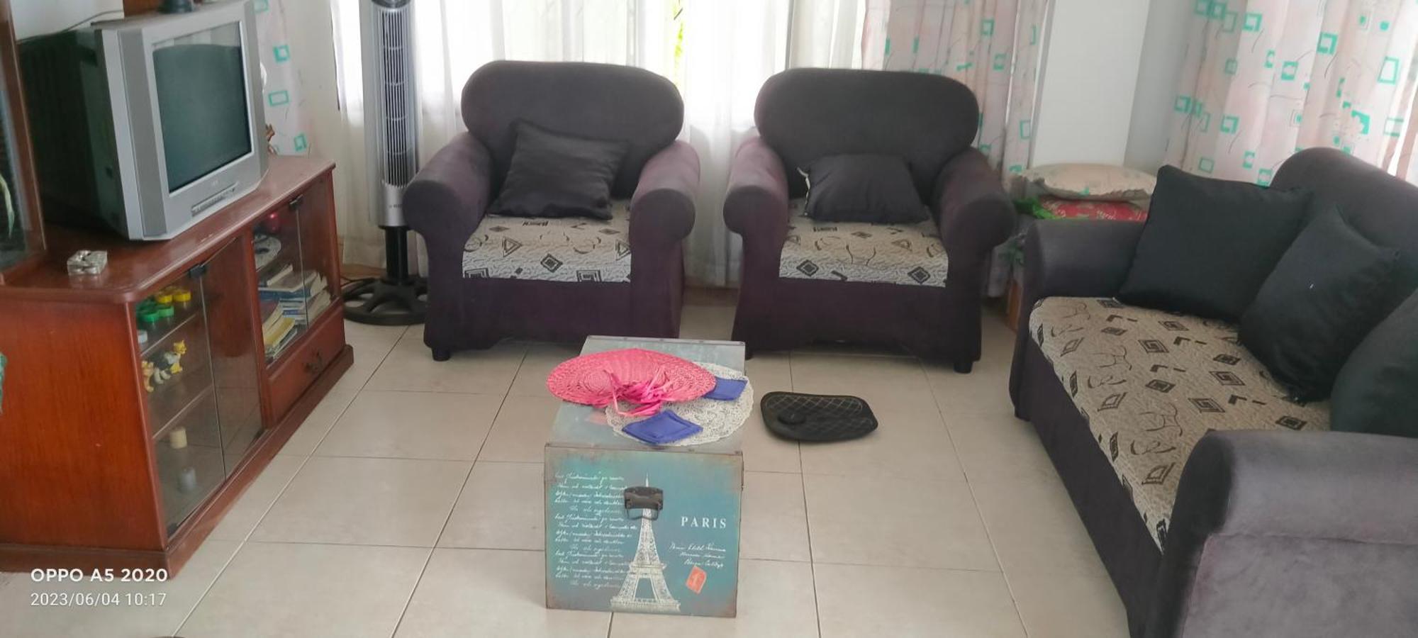 Mactan Island Gallery Ac Double Bed Bath Toilet Pools Beaches Around The Corner