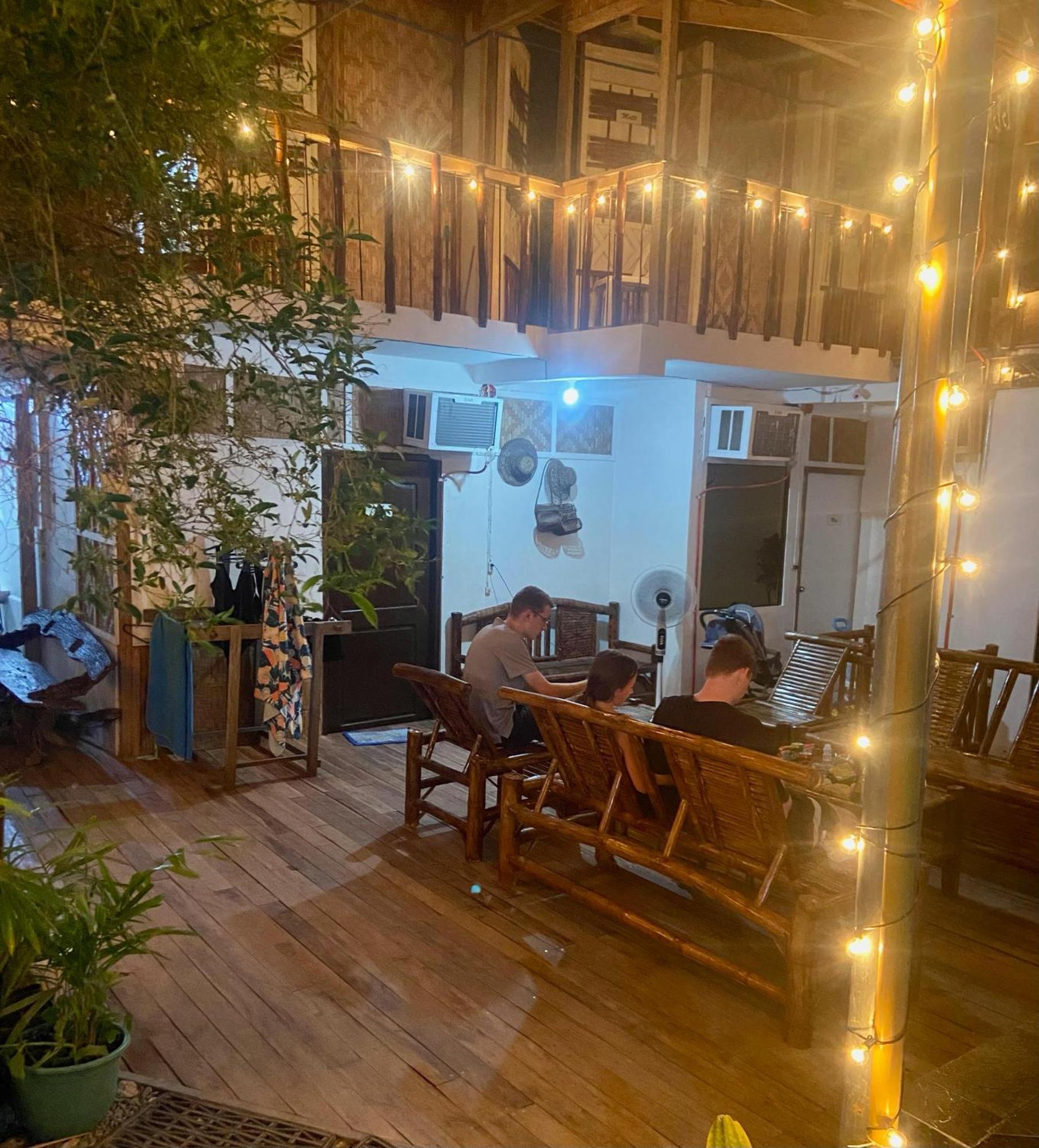 Hostel Babu Backpackers Moalboal
