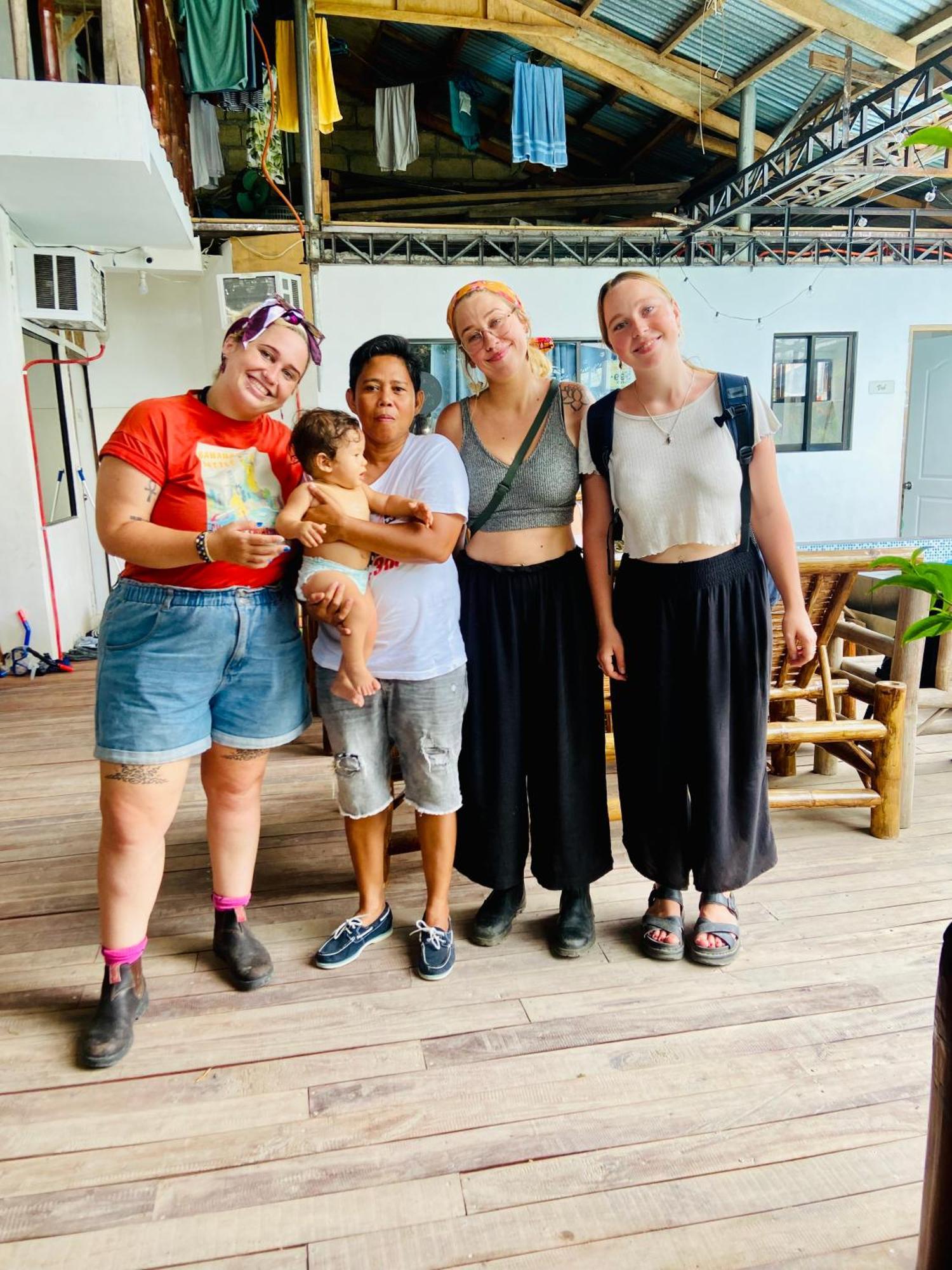 Babu Backpackers Moalboal