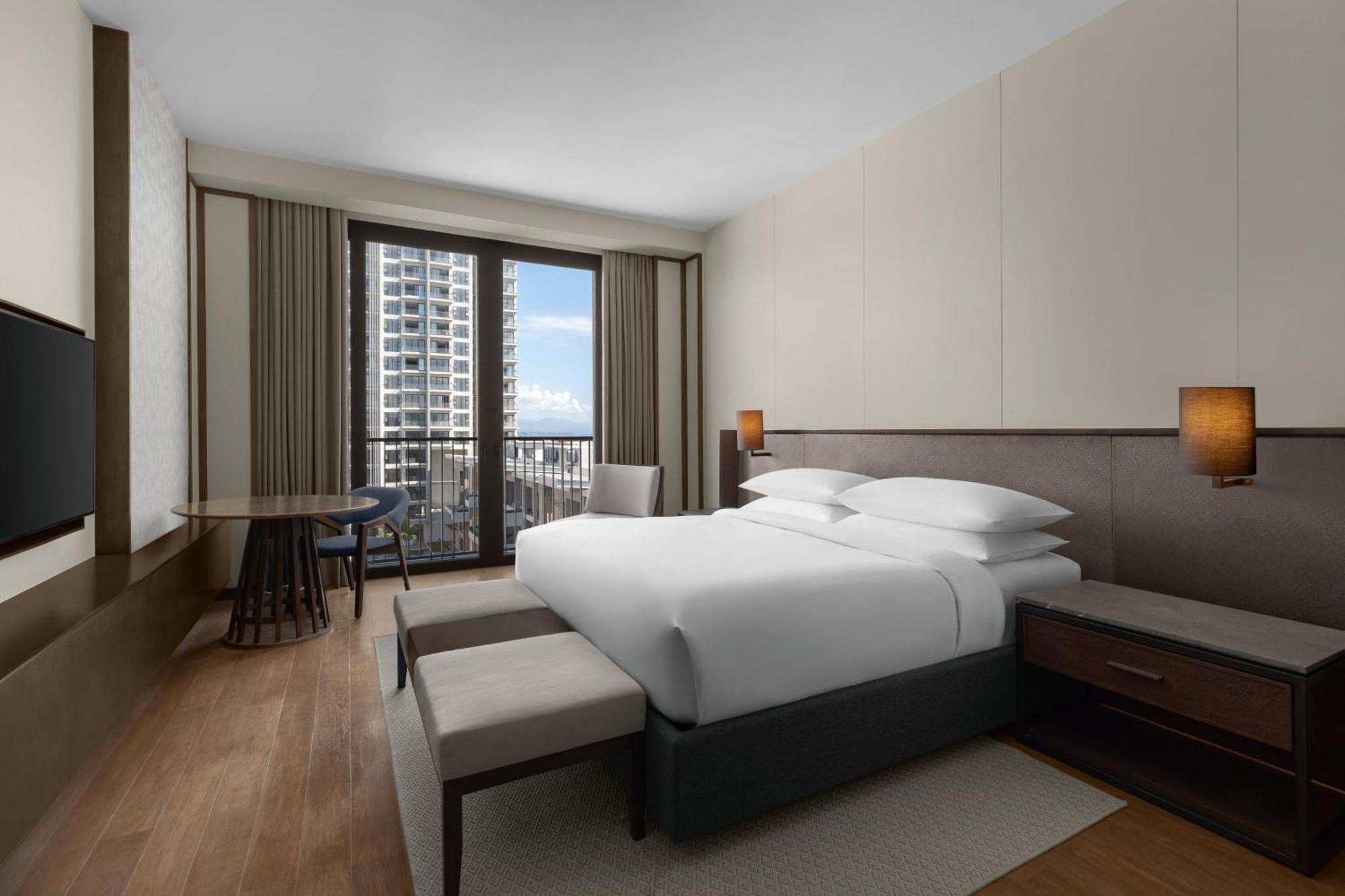 Sheraton Cebu Mactan Hotel 5*