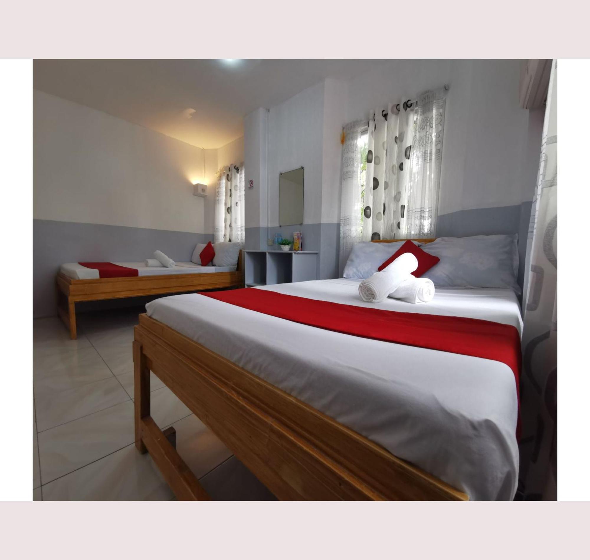 Oyo 449 Sunrise 888 Hotel Oslob