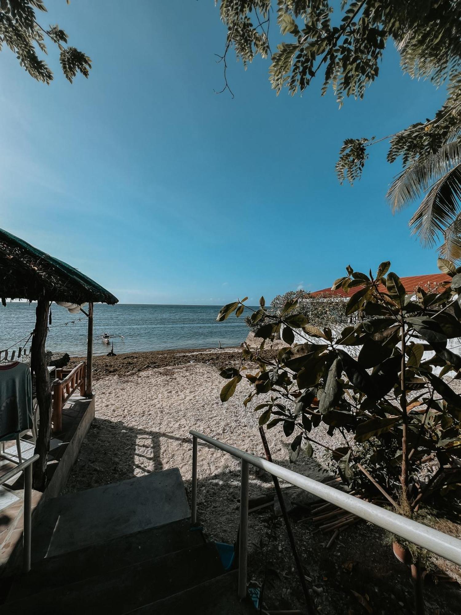 Gloria's House Homestay Oslob