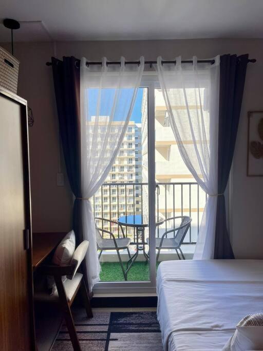 Jondo Staycation Apartment *