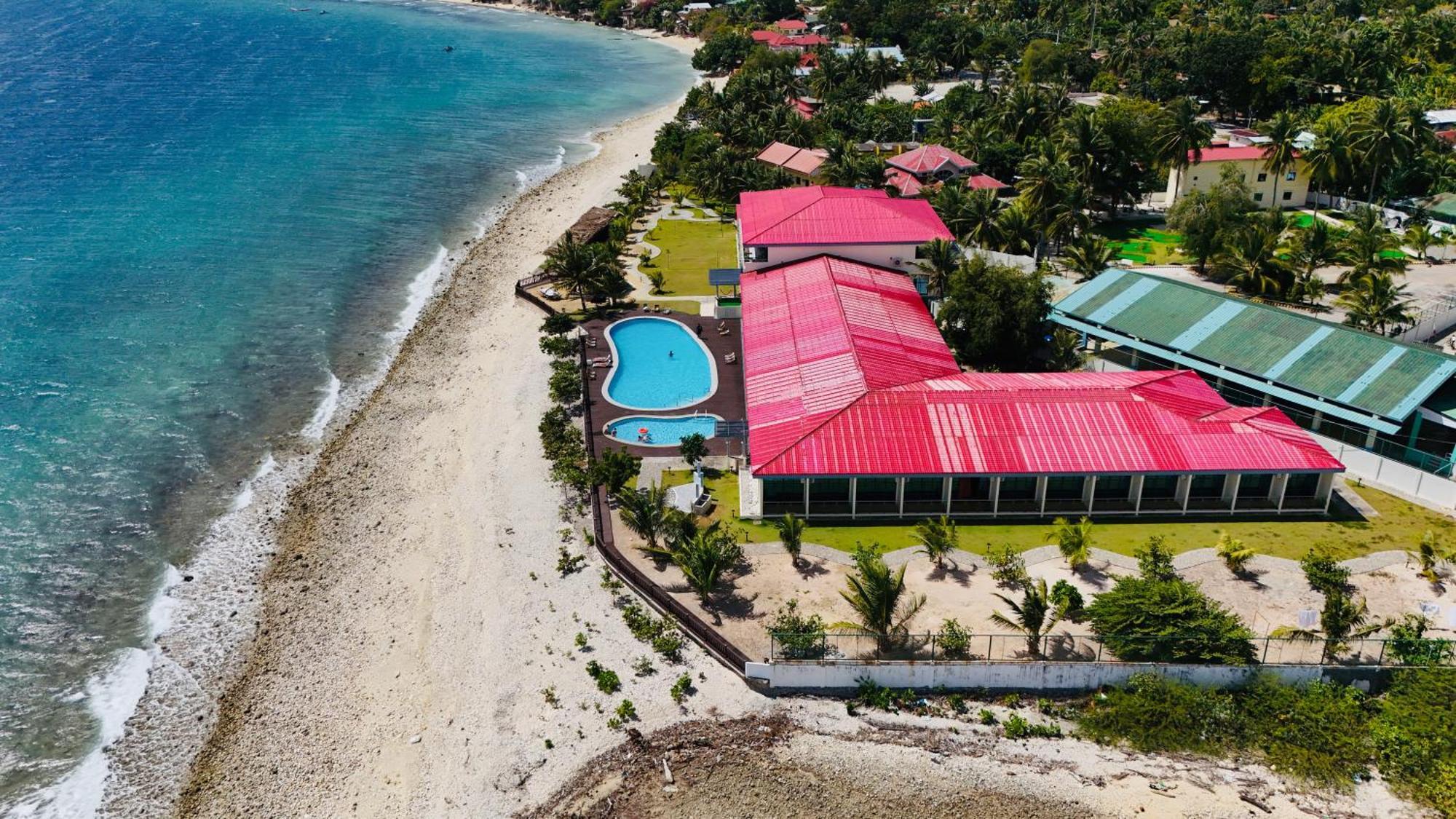 W Golf Resort Oslob