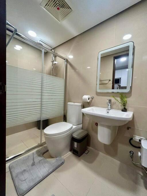 Apartment 38 Park Ave With Gym, Pool, Fiber Wifi Cebu