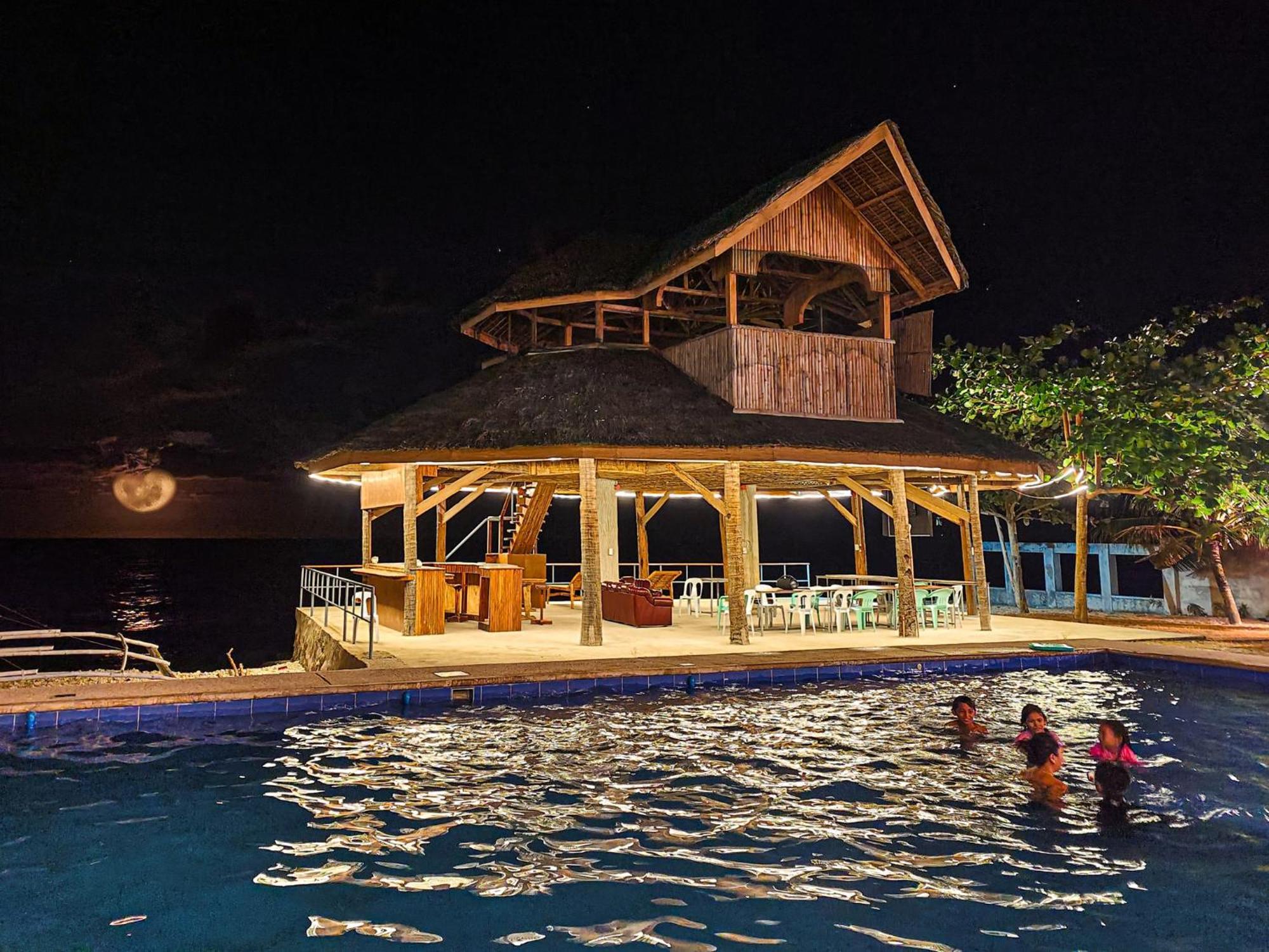 Guest house Emiliana Oslob