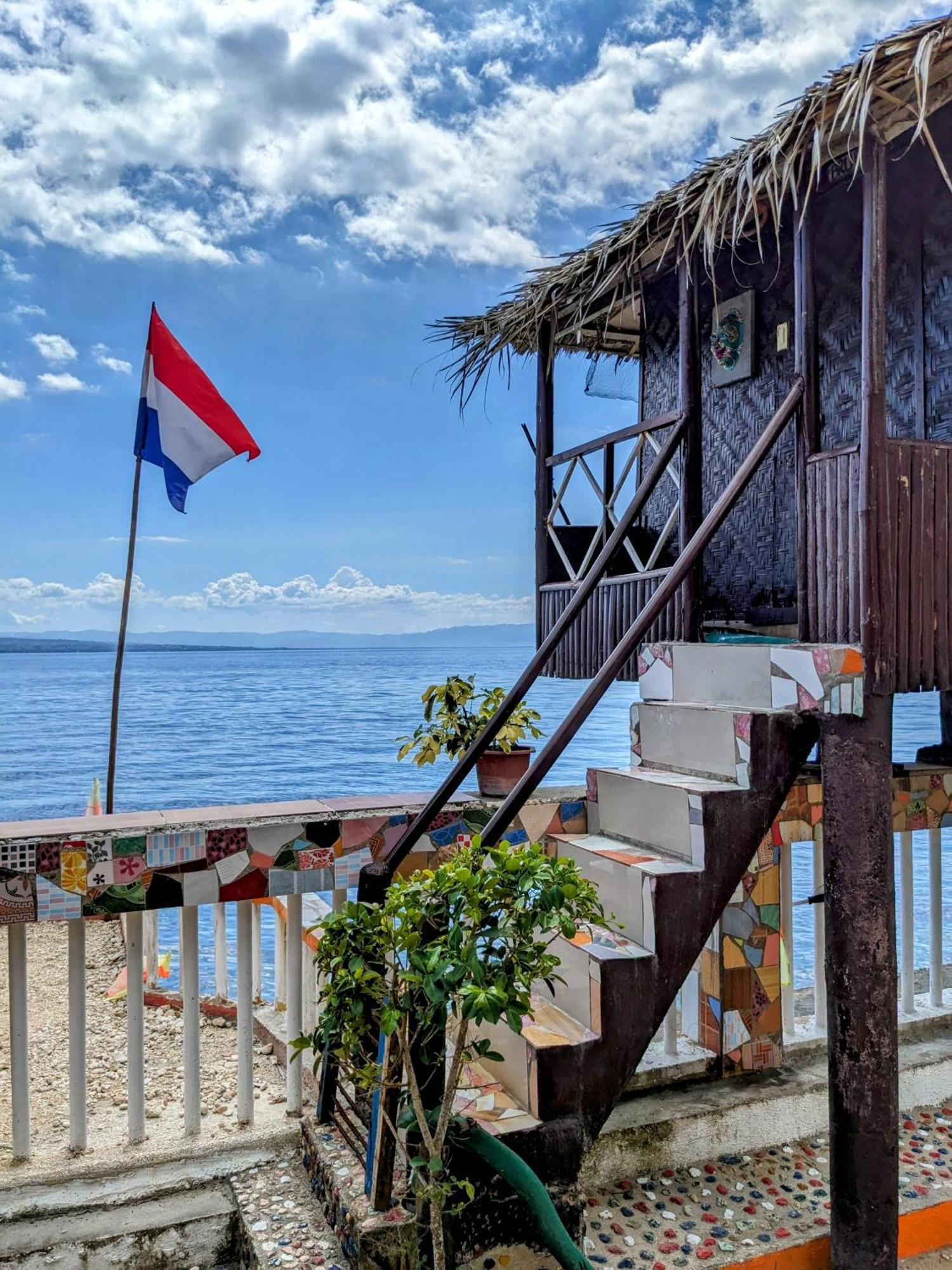 Mdf Beach Resort Homestay
