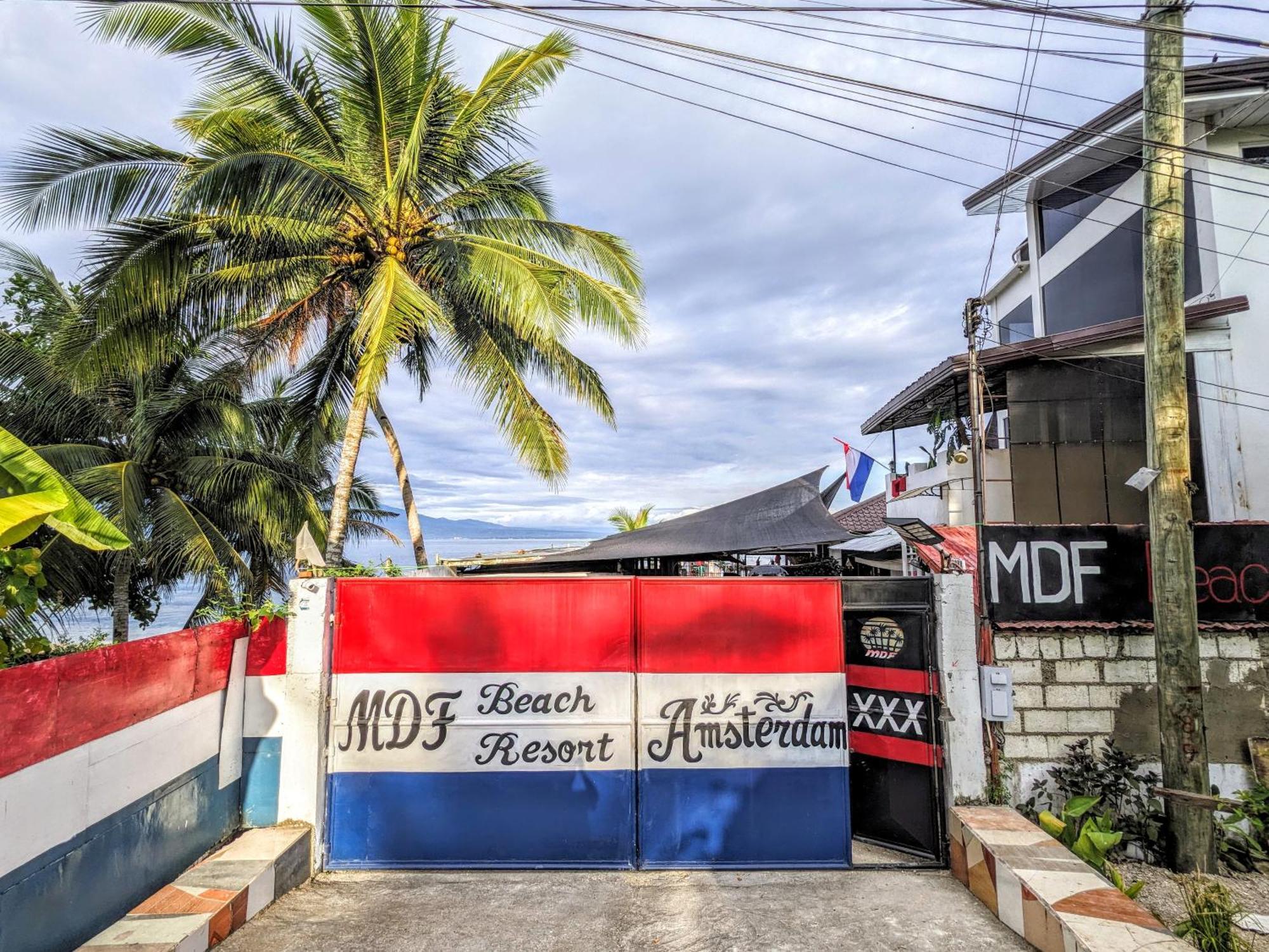 Mdf Beach Resort Homestay Santander