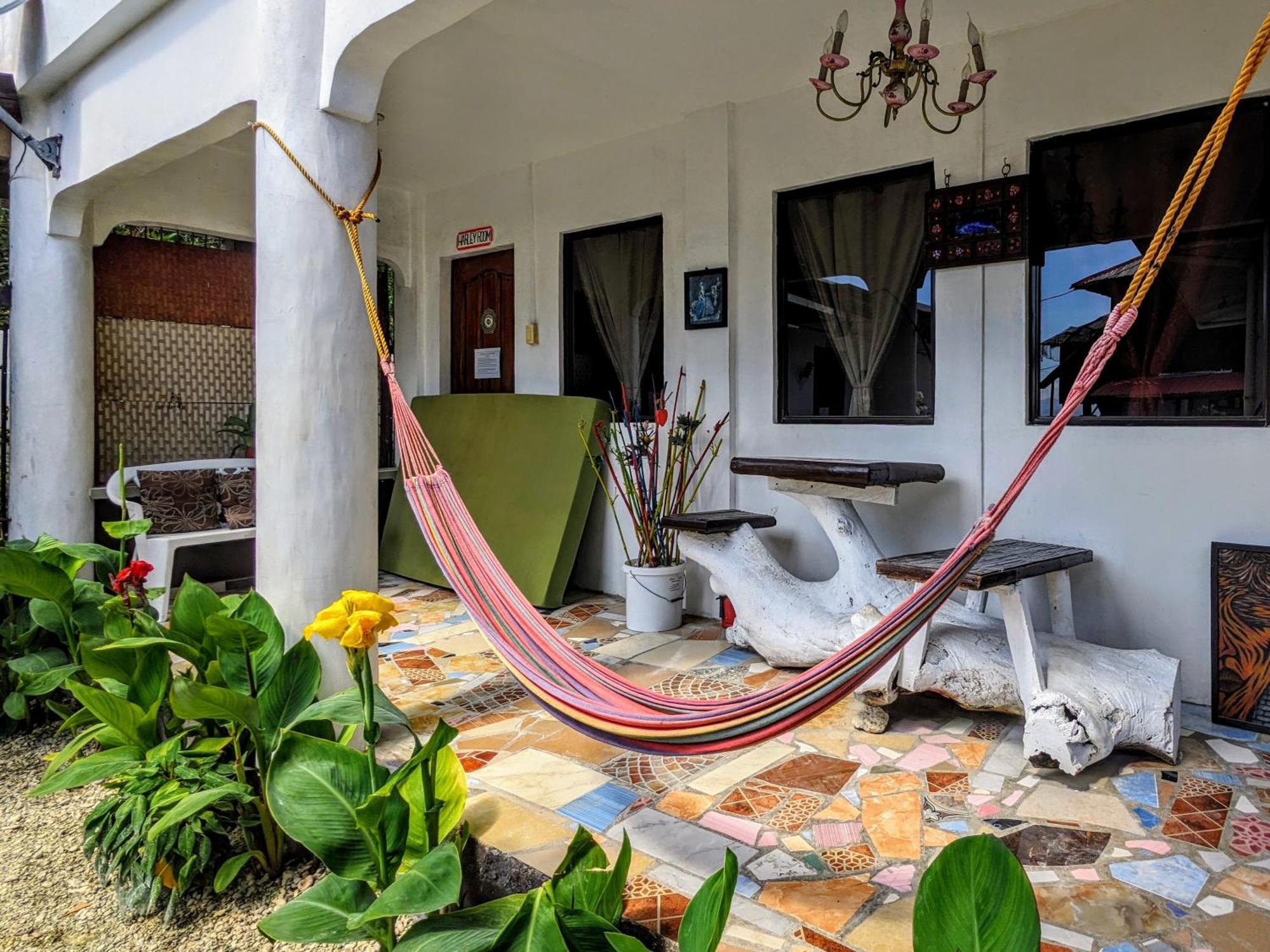 Mdf Beach Resort *