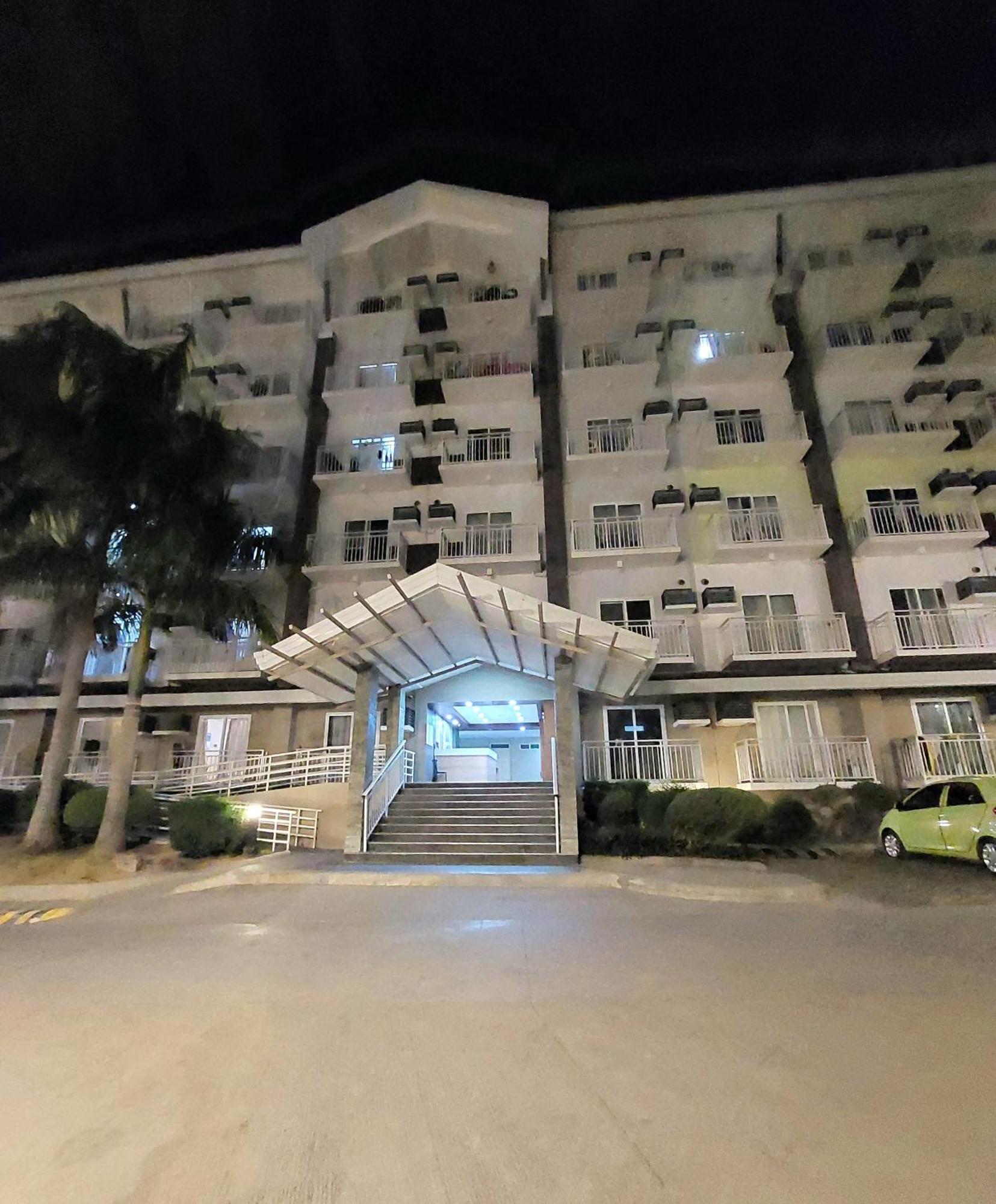 1 Bedroom With Balcony Near Airport * Lapu-Lapu City