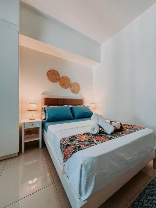 Apartment Hooga Calxy Residences Near Ayala Center Unit 10e *