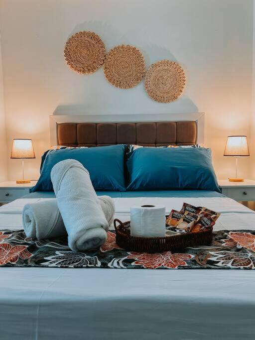 Apartment Hooga Calxy Residences Near Ayala Center Unit 10e
