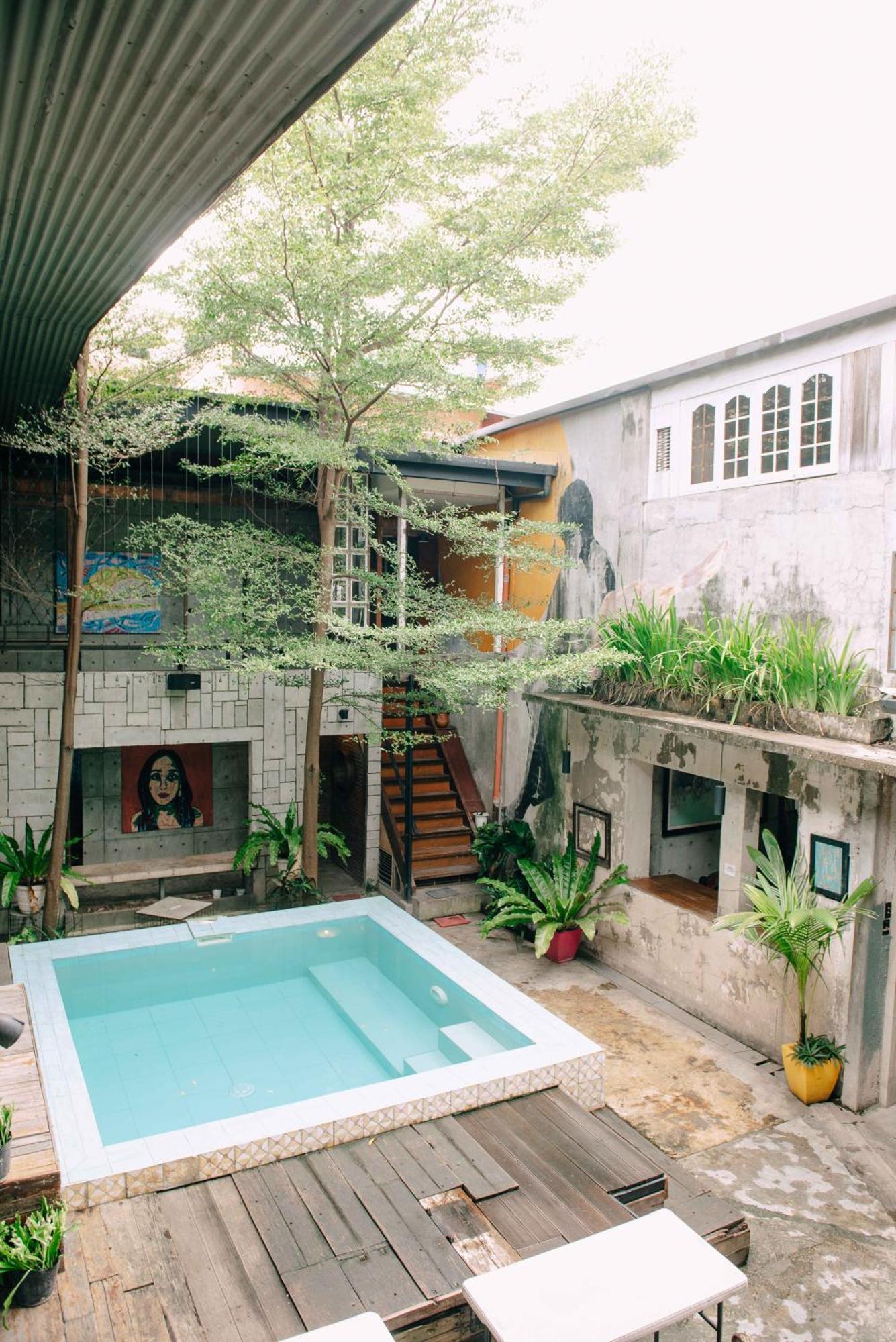 The Flying Fish Hostel *