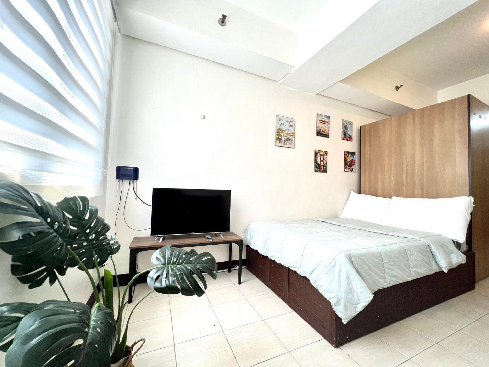 Apartment Center + Walk In Closet Cebu