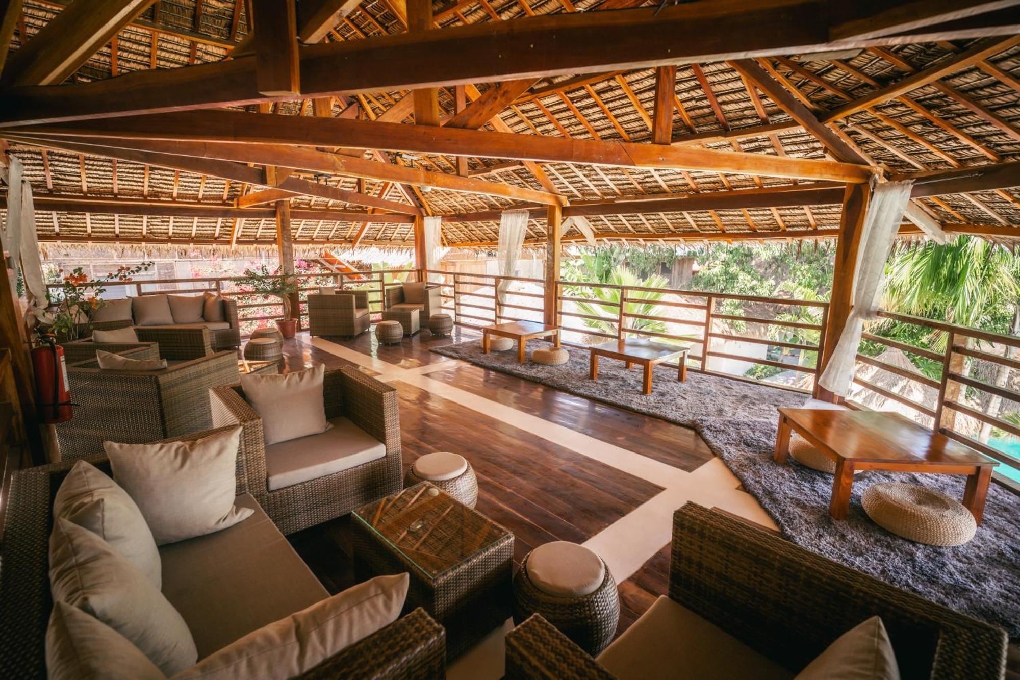 Hotel Secret Paradise *